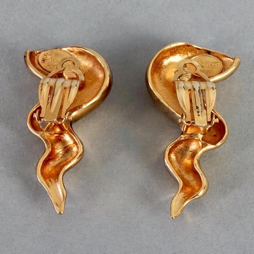 Vintage JEAN LOUIS SCHERRER Gilt Spiral Horn Novelty Earrings For Sale 6