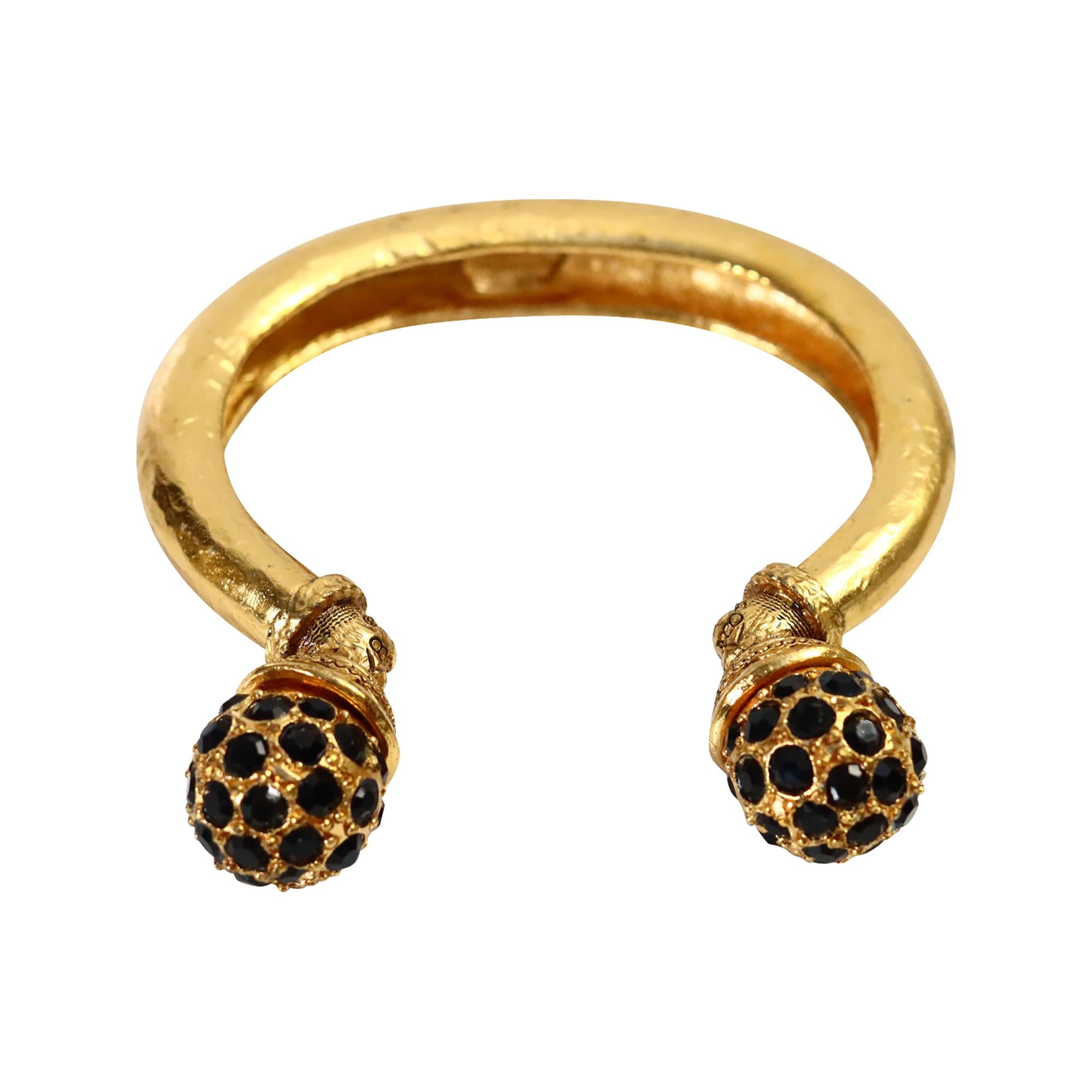 Bracciale vintage Jean-Louis Scherrer a due sfere con pietre nere, circa anni '80 in vendita 2