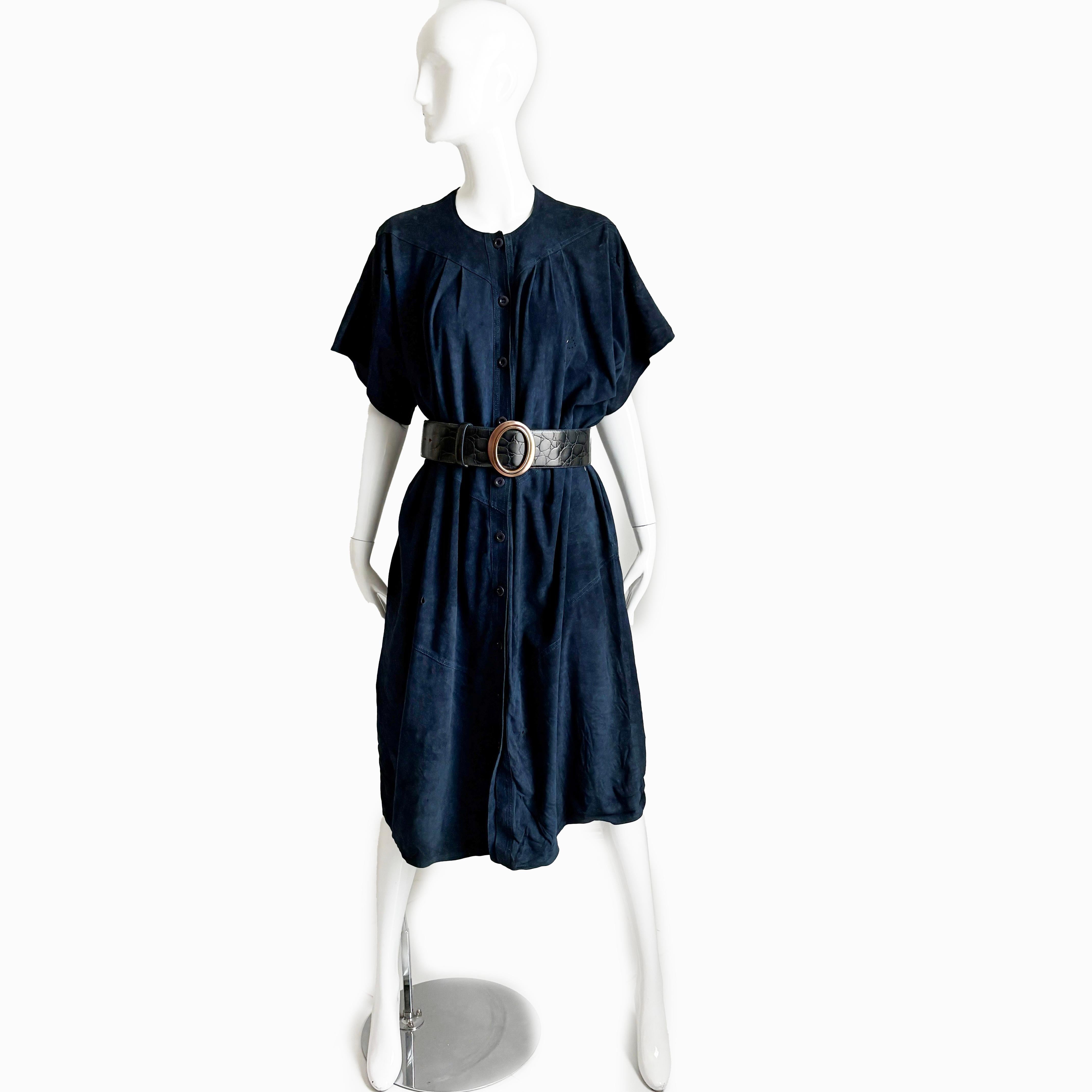 Vintage Jean Muir Blue Punched Suede Coat Dress circa Ende der 1970er Jahre Rare (Schwarz) im Angebot