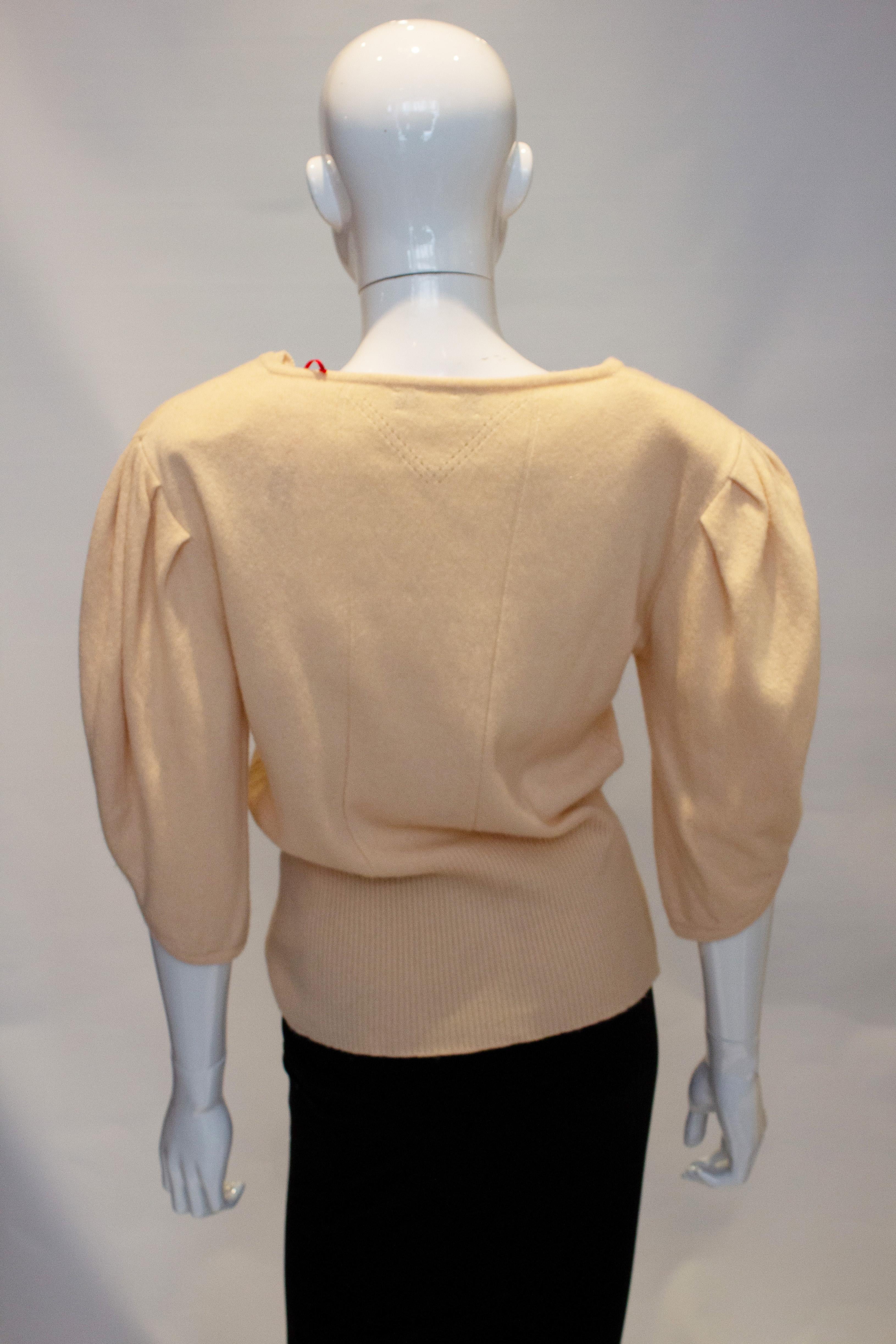 Vintage Jean Muir Cashmere Jumper In Good Condition For Sale In London, GB