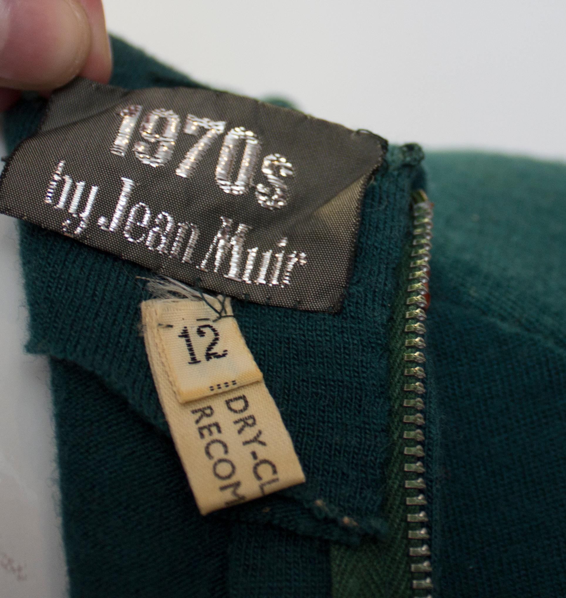 Vestido vintage Jean Muir de lana y piel de serpiente en venta 2