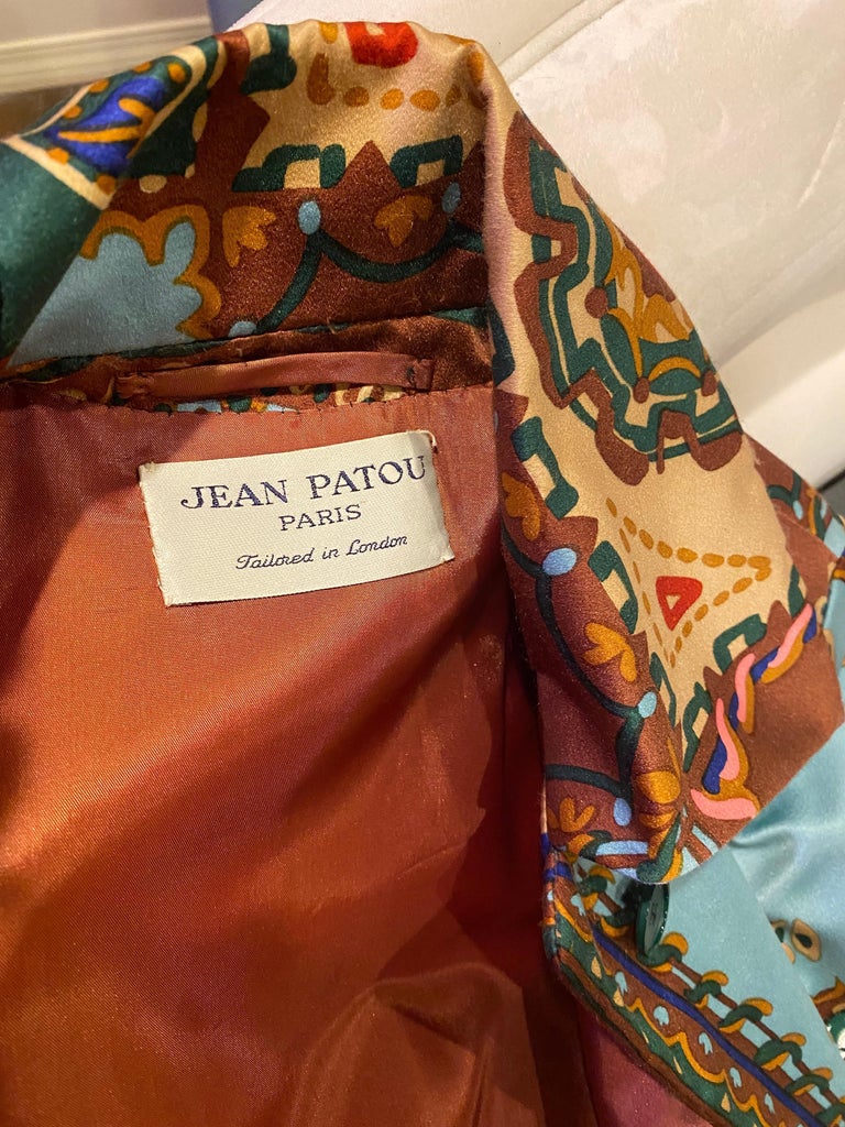  Jean Patou Paris Vintage Multi-Color Silk Paisley Print Coat Size 6-8 For Sale 1