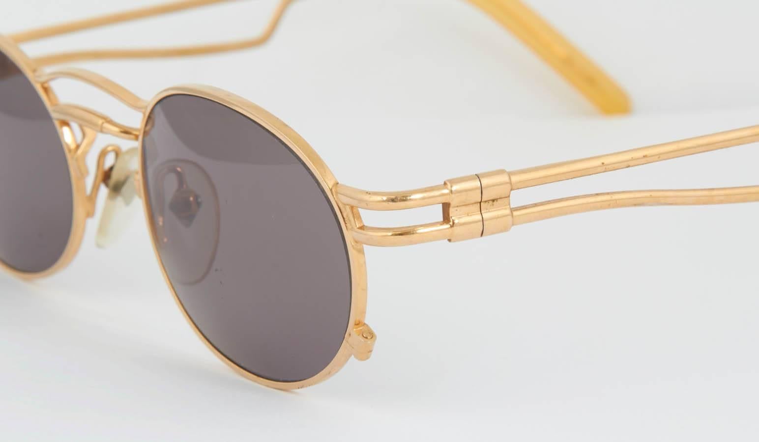 Vintage Jean Paul Gaultier 56-3173 Sunglasses In Excellent Condition For Sale In Chicago, IL