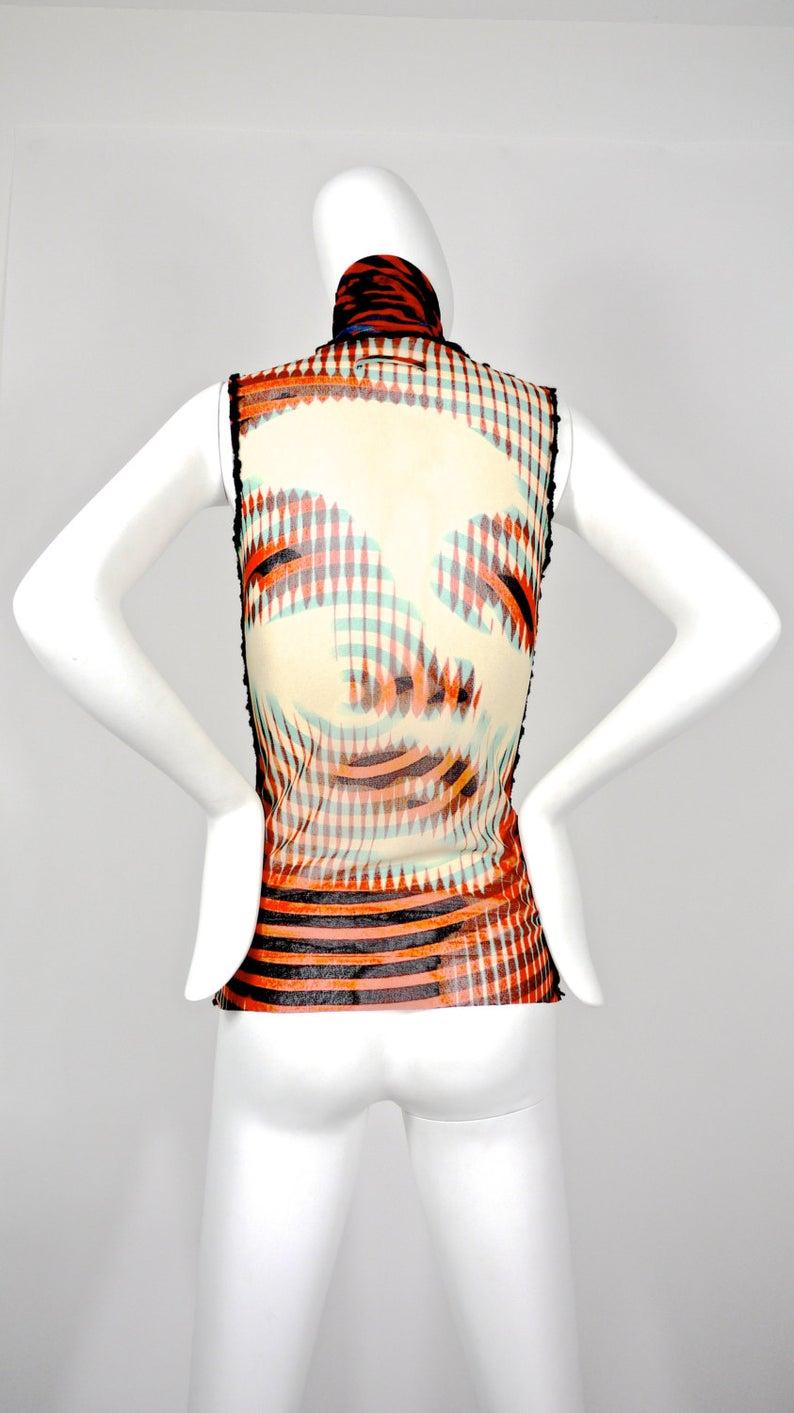 Vintage JEAN PAUL GAULTIER Face Optic Illusion Print Turtle Neck Blouse In Excellent Condition In Kingersheim, Alsace