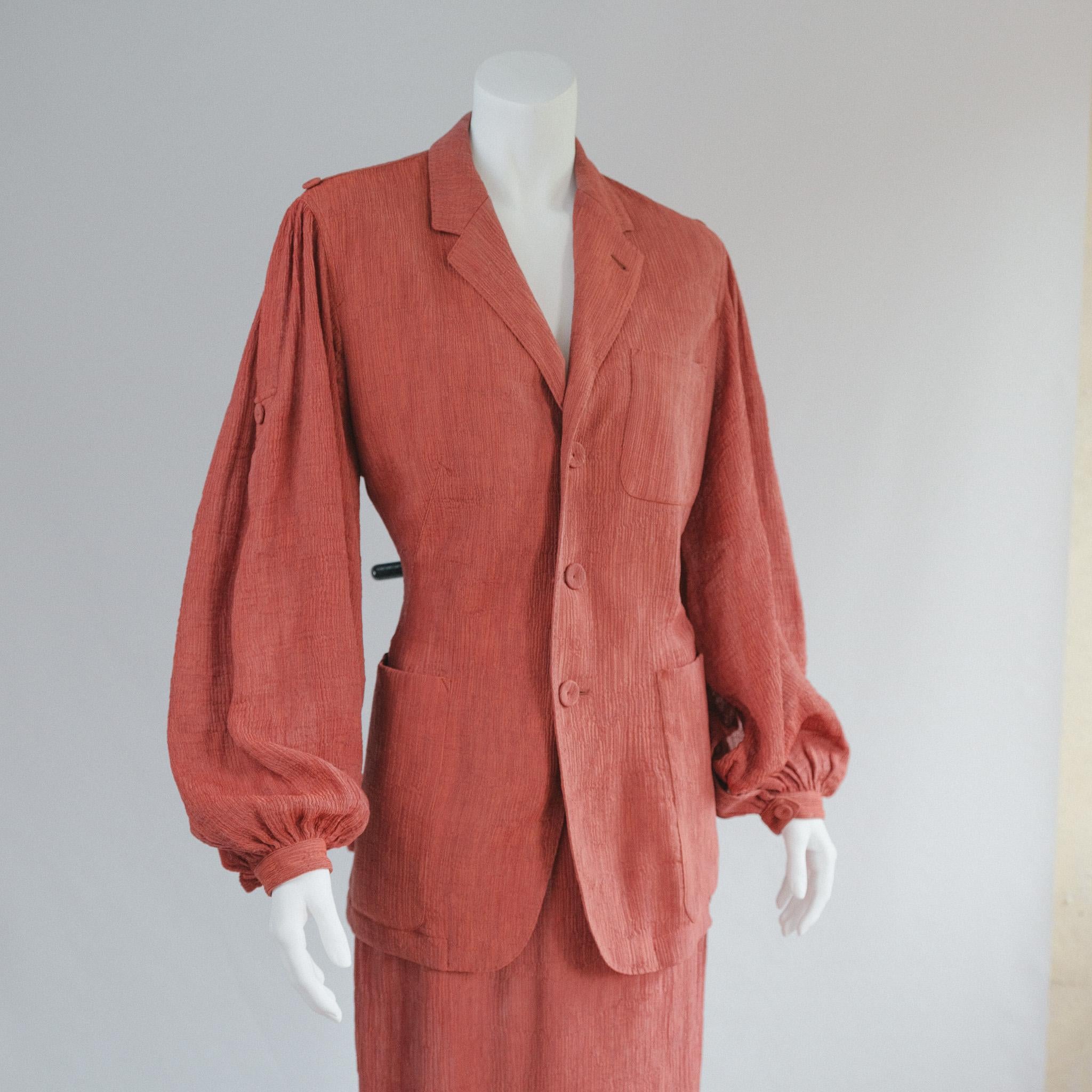 Vintage Jean Paul Gaultier Femme Brick Red Pliss Skirt Suit  In Good Condition In Berlin, DE
