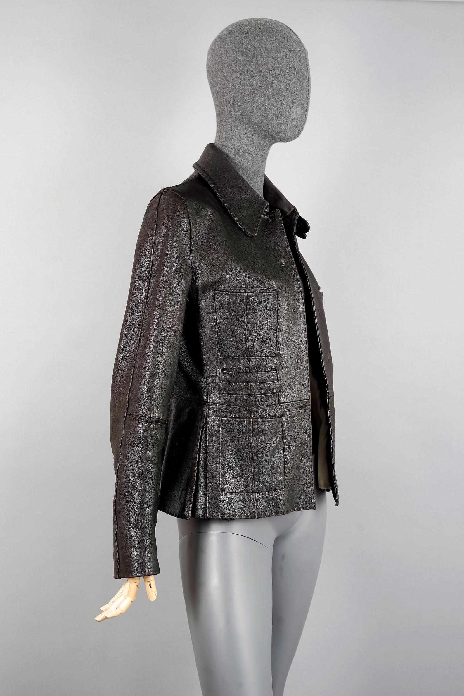 Vintage JEAN PAUL GAULTIER Multiple Pocket Pleated Dark Brown Leather Jacket In Excellent Condition In Kingersheim, Alsace