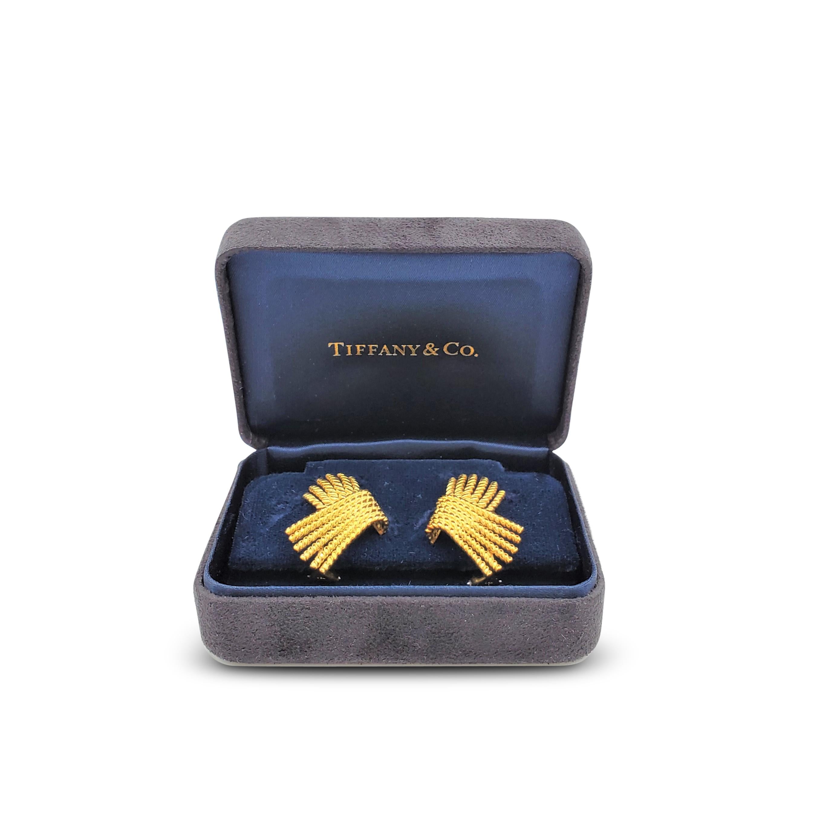 Vintage Jean Schlumberger for Tiffany & Co. Gold Rope 'V' Earrings 1