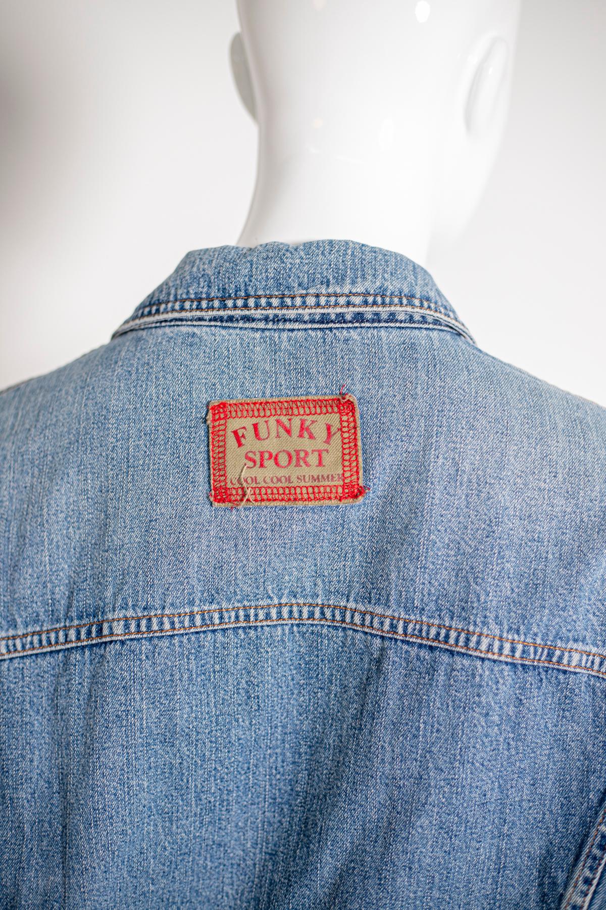 Dolce & Gabbana Vintage Jeans Jacket, Original Label For Sale 4