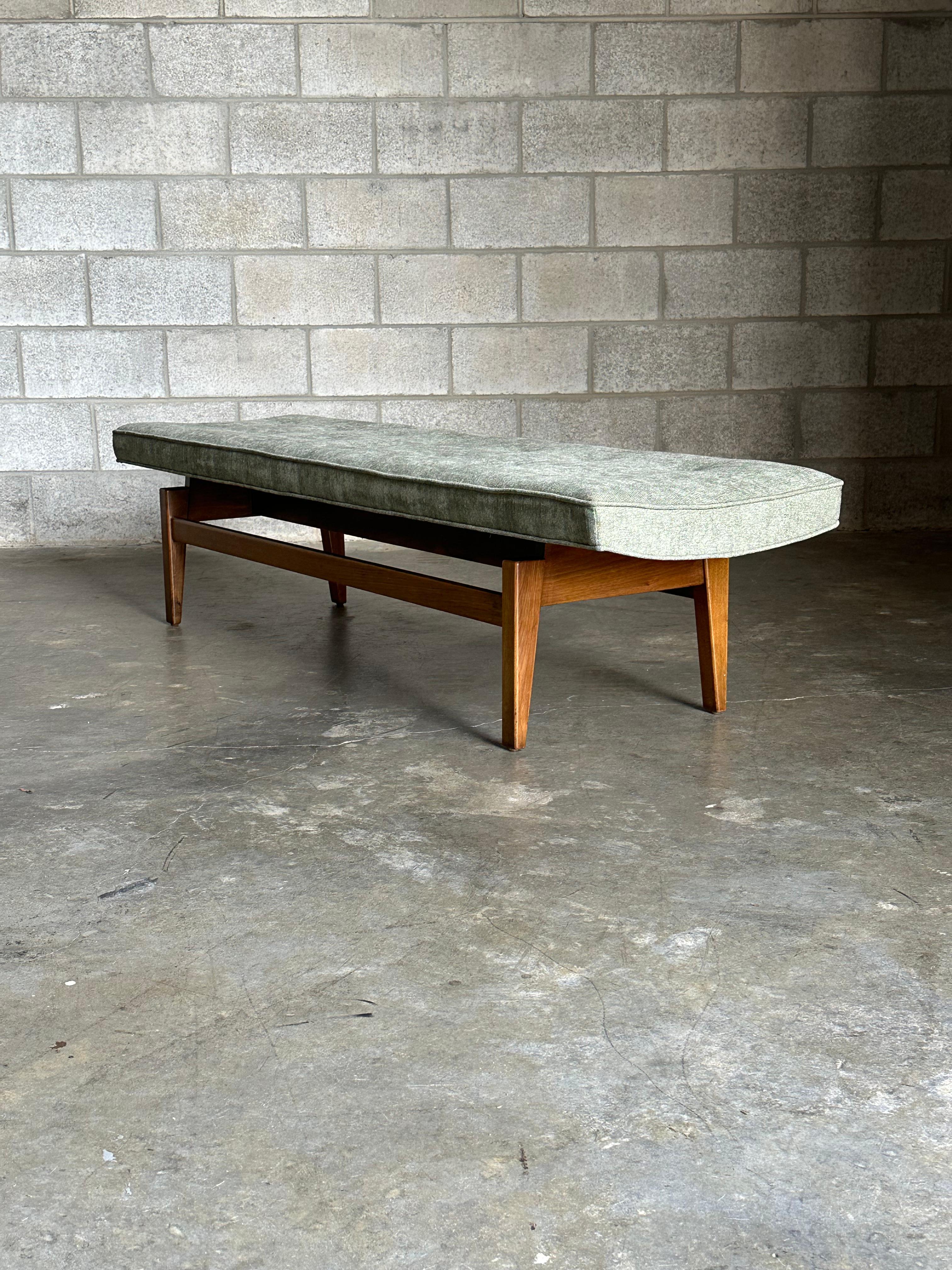 Banc flottant vintage Jens Risom de six pieds (6 pieds) en vente 5