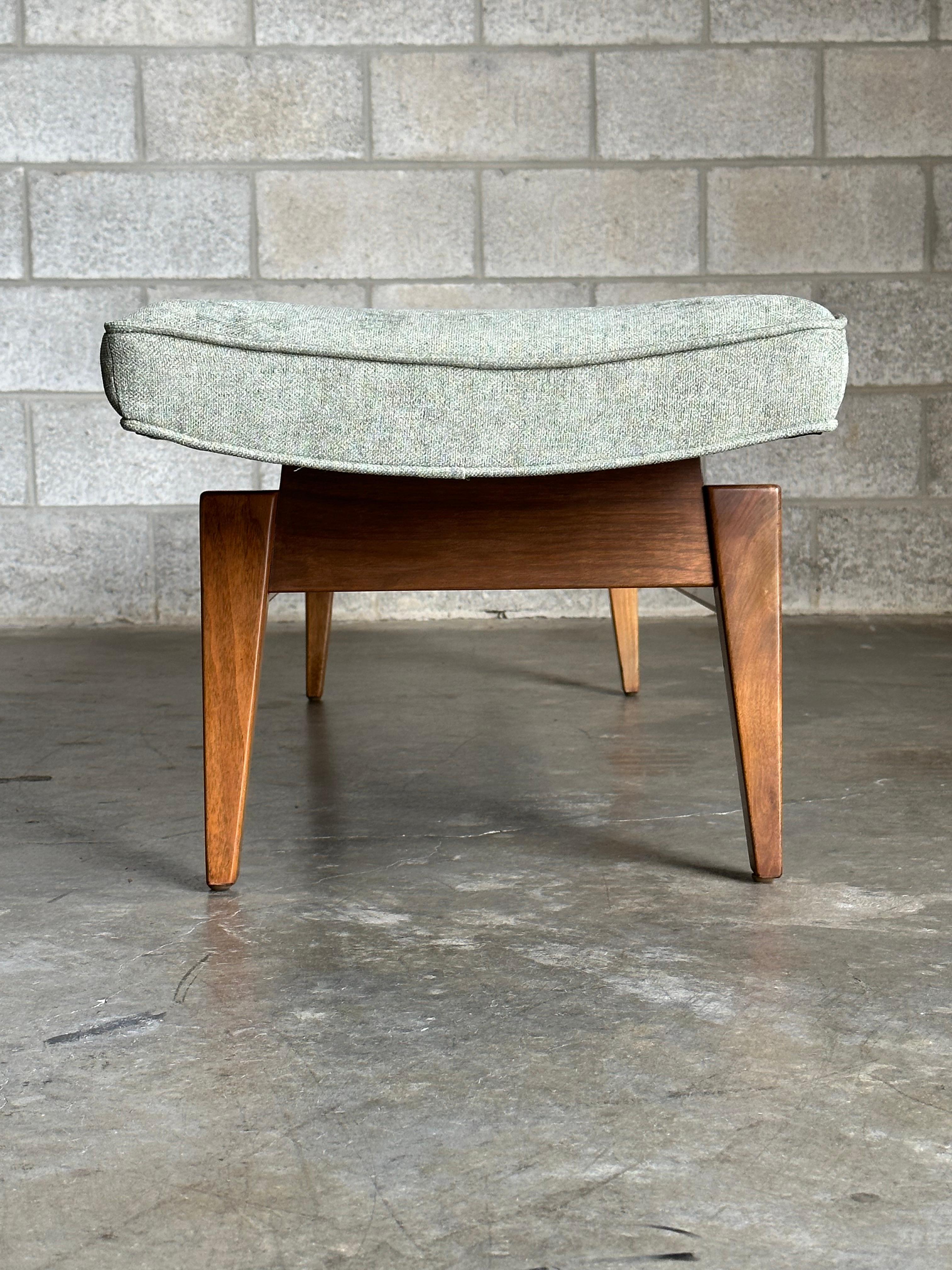 Banc flottant vintage Jens Risom de six pieds (6 pieds) en vente 1