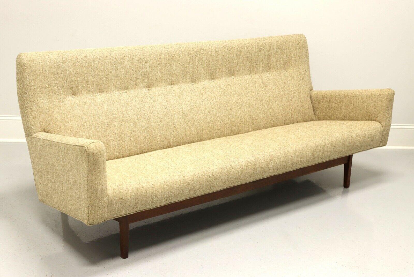 Jens Risom U150 Mid Century Danish Modern Sofa 4