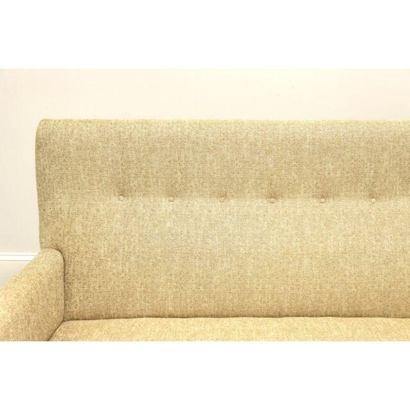 Jens Risom U150 Mid Century Danish Modern Sofa In Good Condition In Charlotte, NC