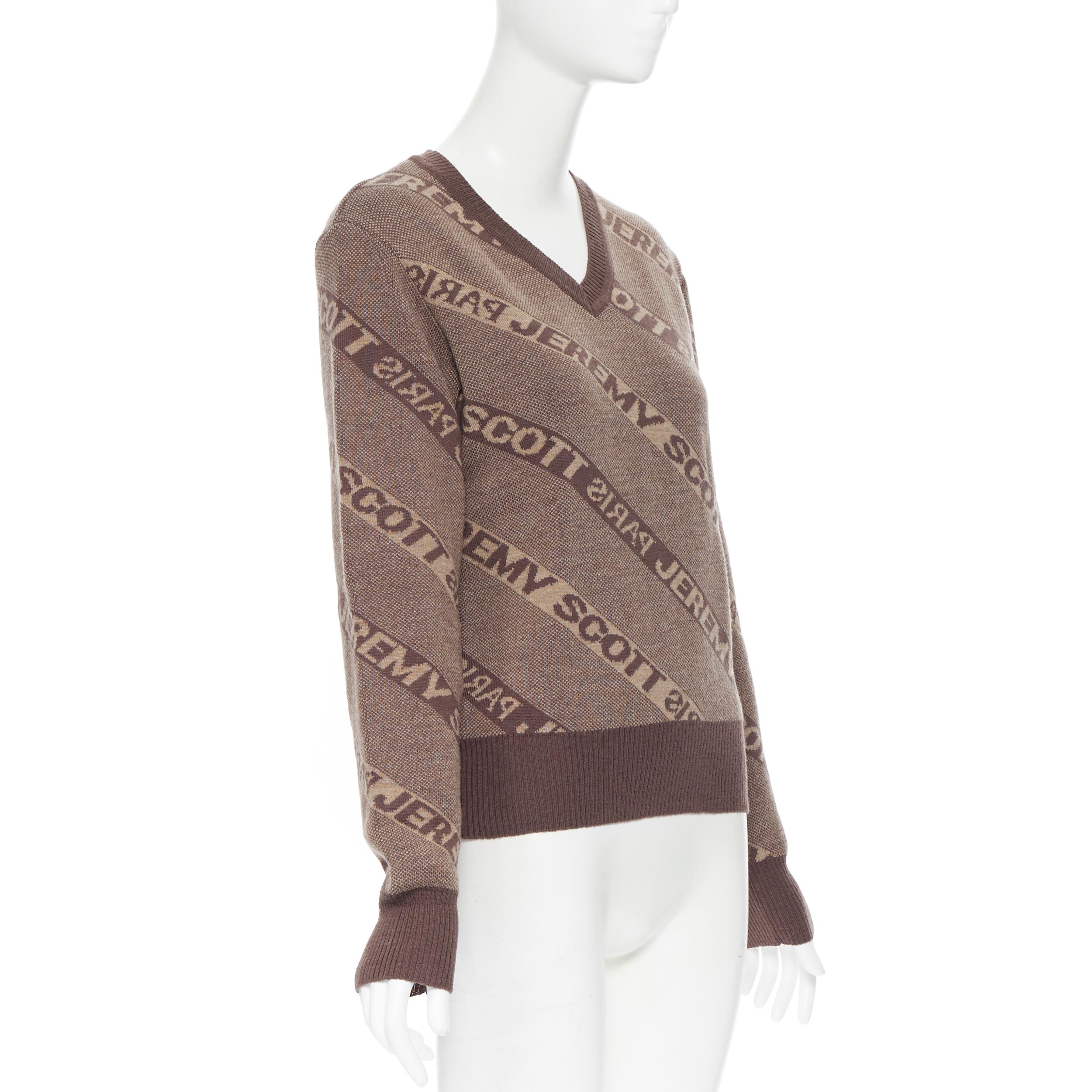 Gray vintage JEREMY SCOTT PARIS brown logo intarsia merino wool short sweater S For Sale