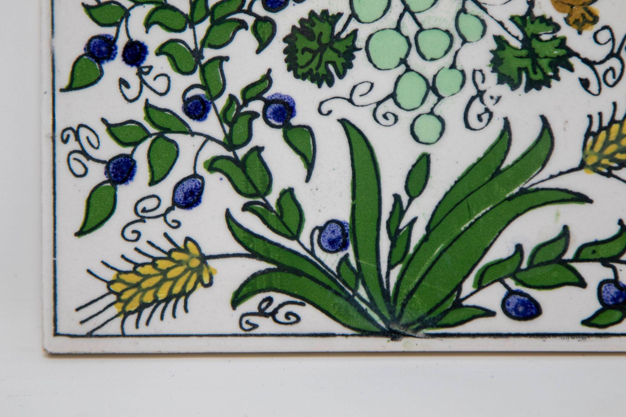 Dipinto a mano Ceramica d'epoca di Gerusalemme realizzata a mano in Palestina Decorazione da parete in vendita