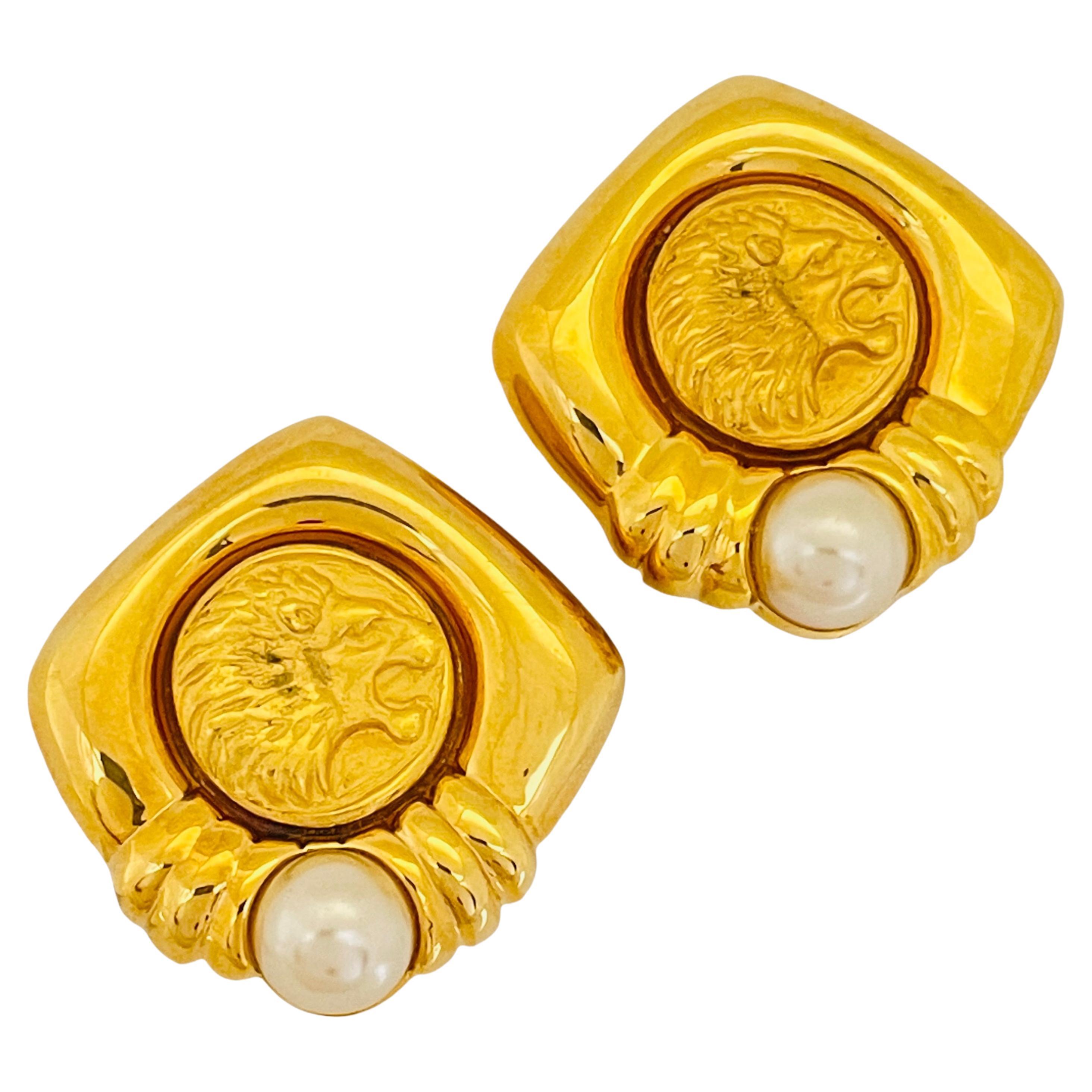 Vintage JESARA gold coin lion pearl designer runway clip on earrings