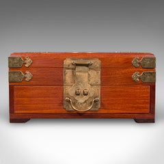 Vintage Boîte à bijoux, Oriental, Dressing Table Keepsake Case, Circa 1970