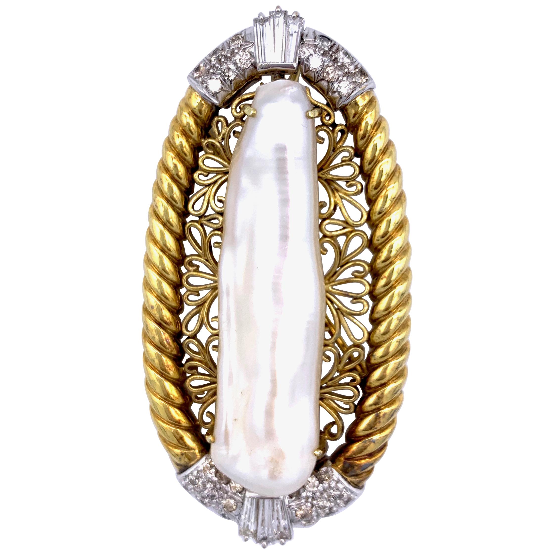 Vintage JIMMY Keshi Pearl Pendant Brooch Baguette Diamonds 14 Karat Gold For Sale