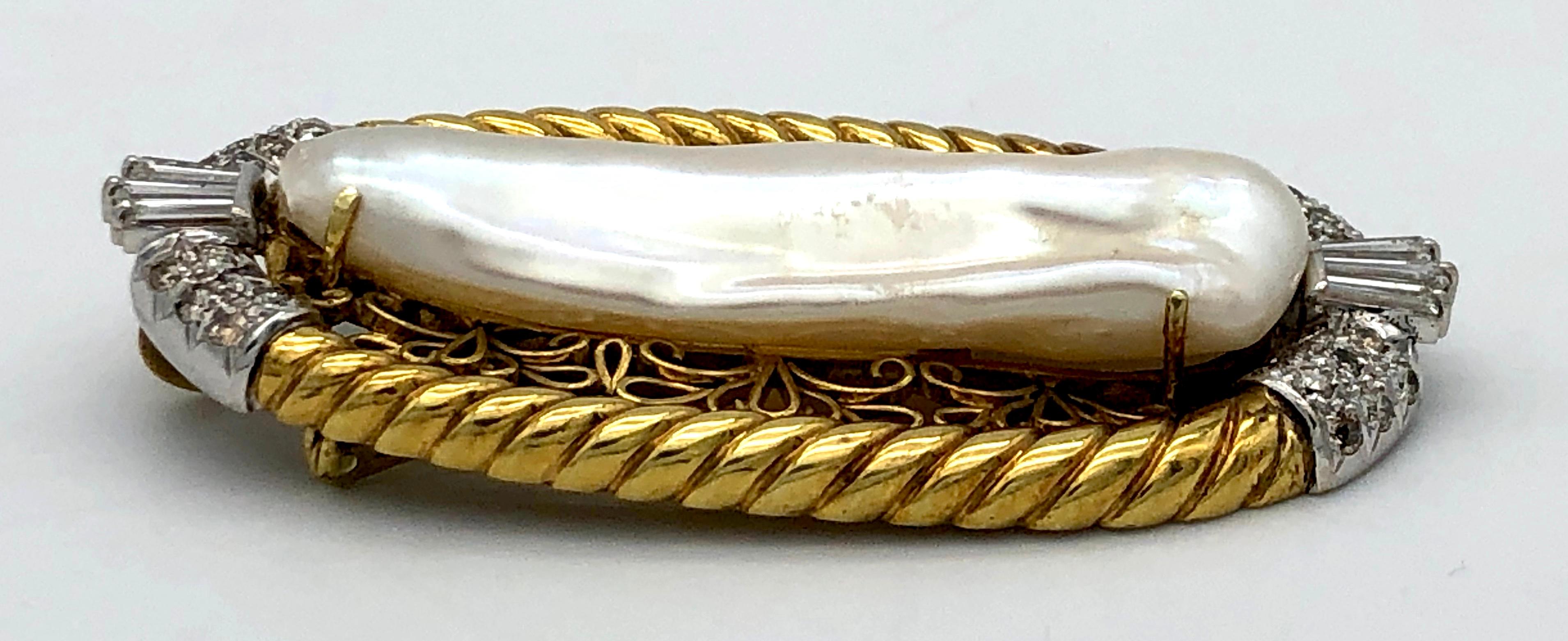 Women's Vintage JIMMY Keshi Pearl Pendant Brooch Baguette Diamonds 14 Karat Gold For Sale