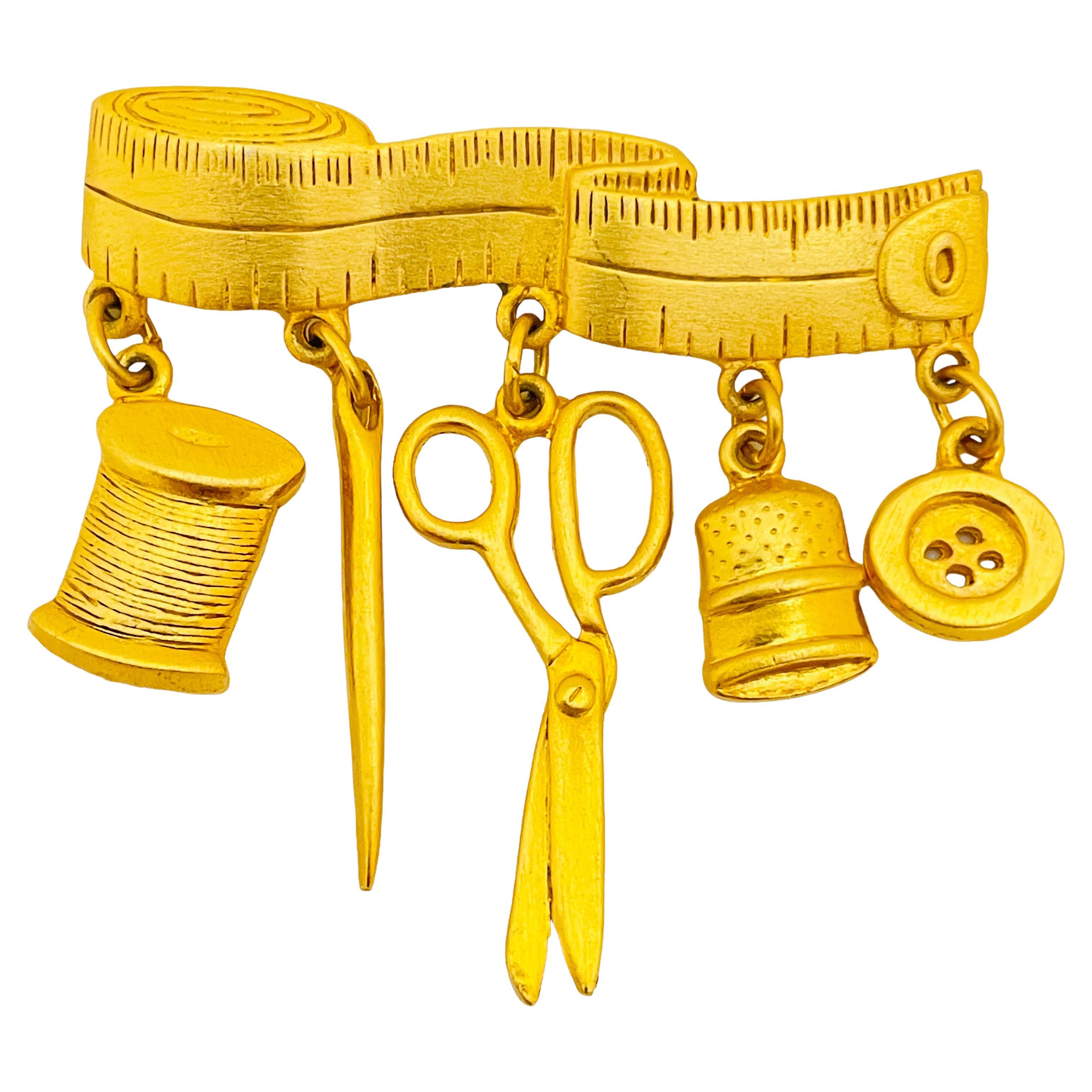 Vintage JJ seamstress gold designer runway brooch  For Sale