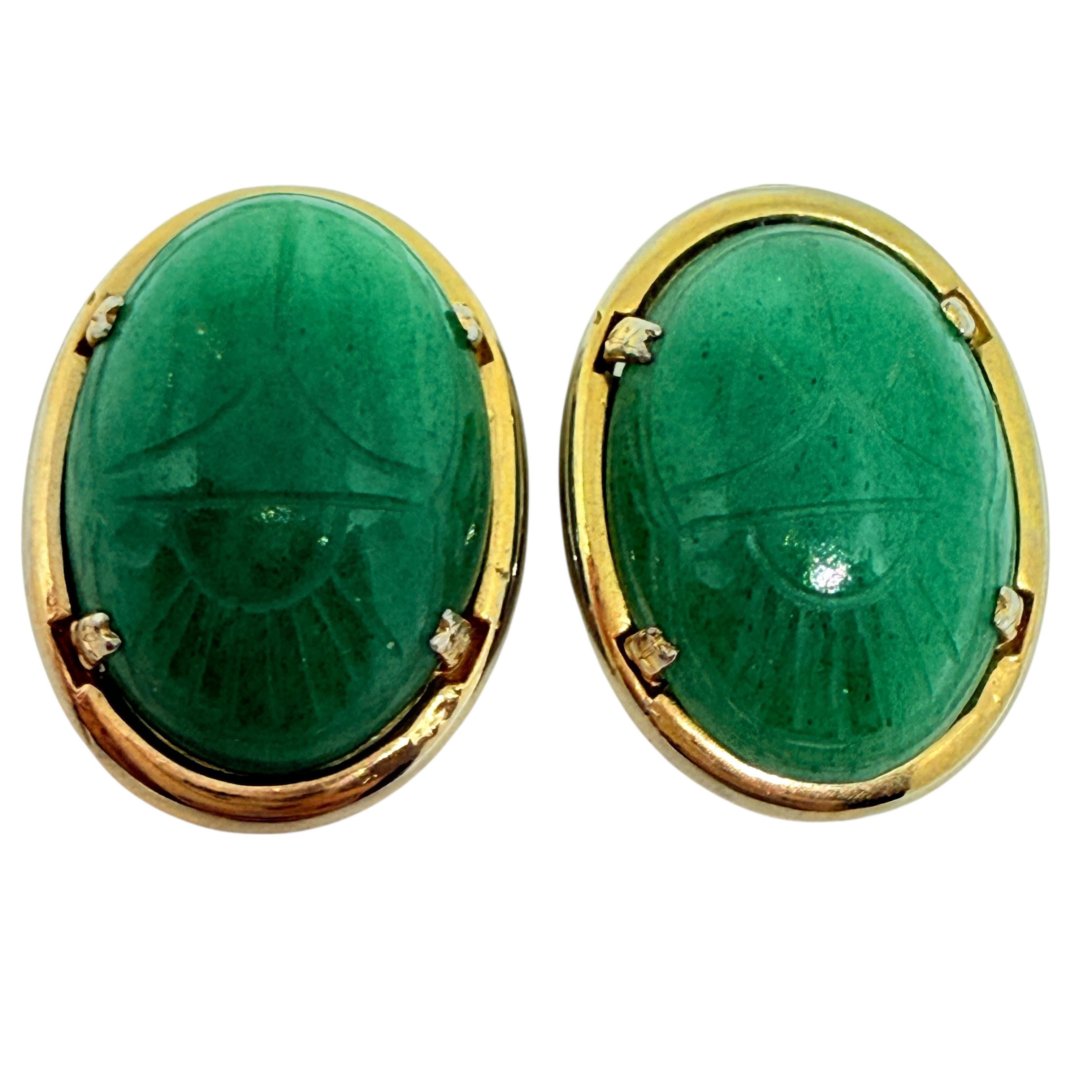 da uomo o donna Orecchini a clip d'epoca JJJ Co 1 /20 in oro 12k con scarabeo scolpito in giada verde in vendita