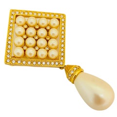 Vintage JOAN RIVERS gold rhinestone dangle pearl designer runway brooch necklace