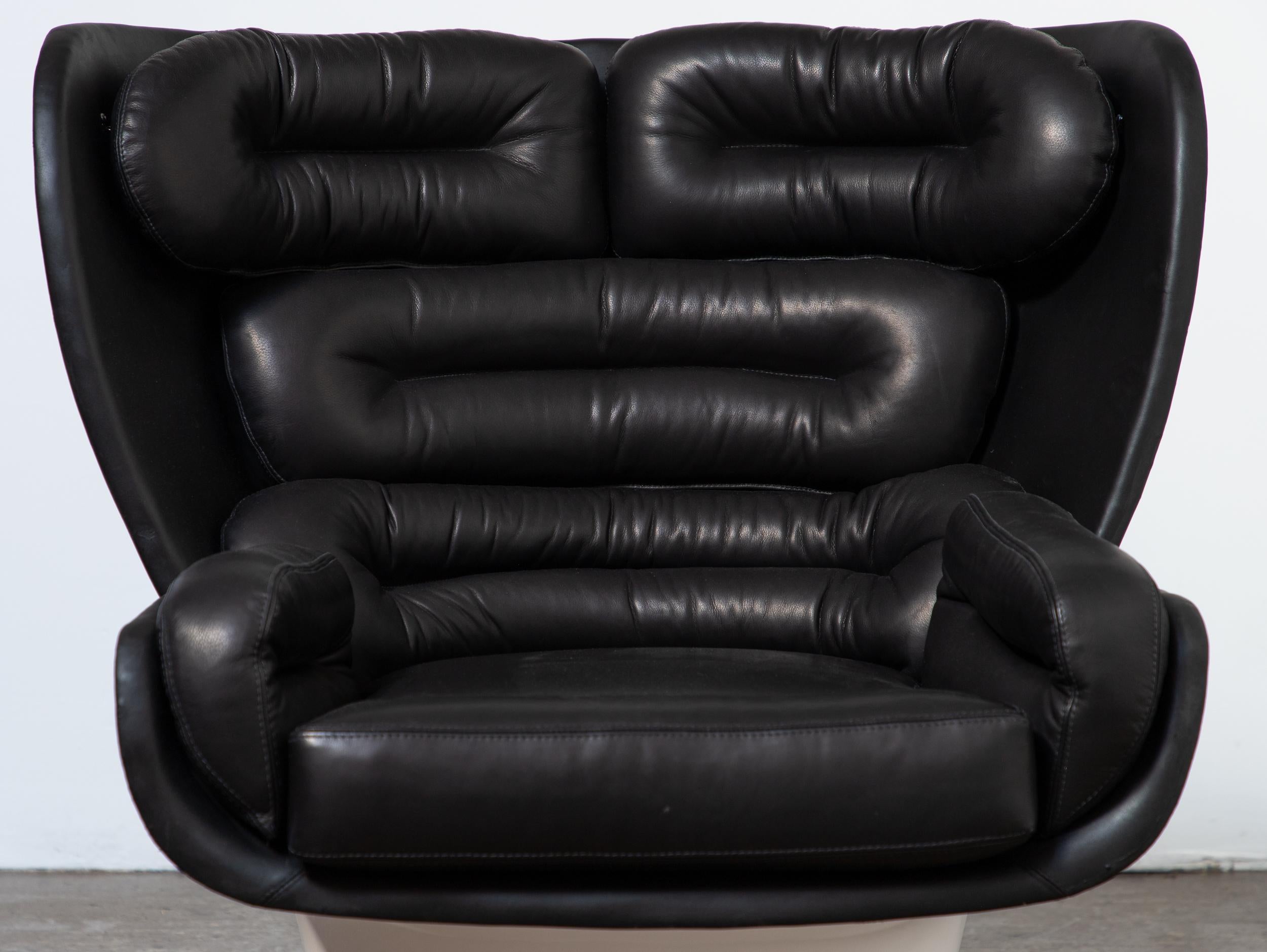 Italian Vintage Joe Colombo Elda Chair, Comfort Fratelli Longhi, Black Leather For Sale