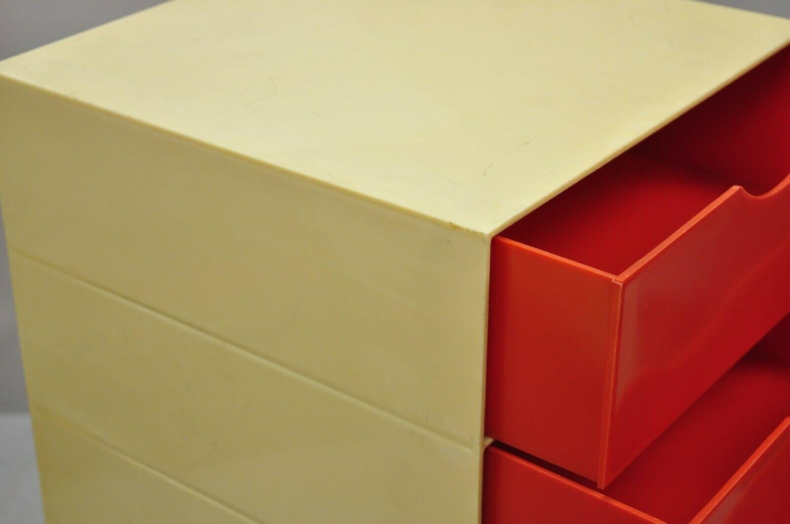 Vintage Joe Colombo Palaset Style Plastic Red 3 Drawer Cube 'A' In Good Condition In Philadelphia, PA