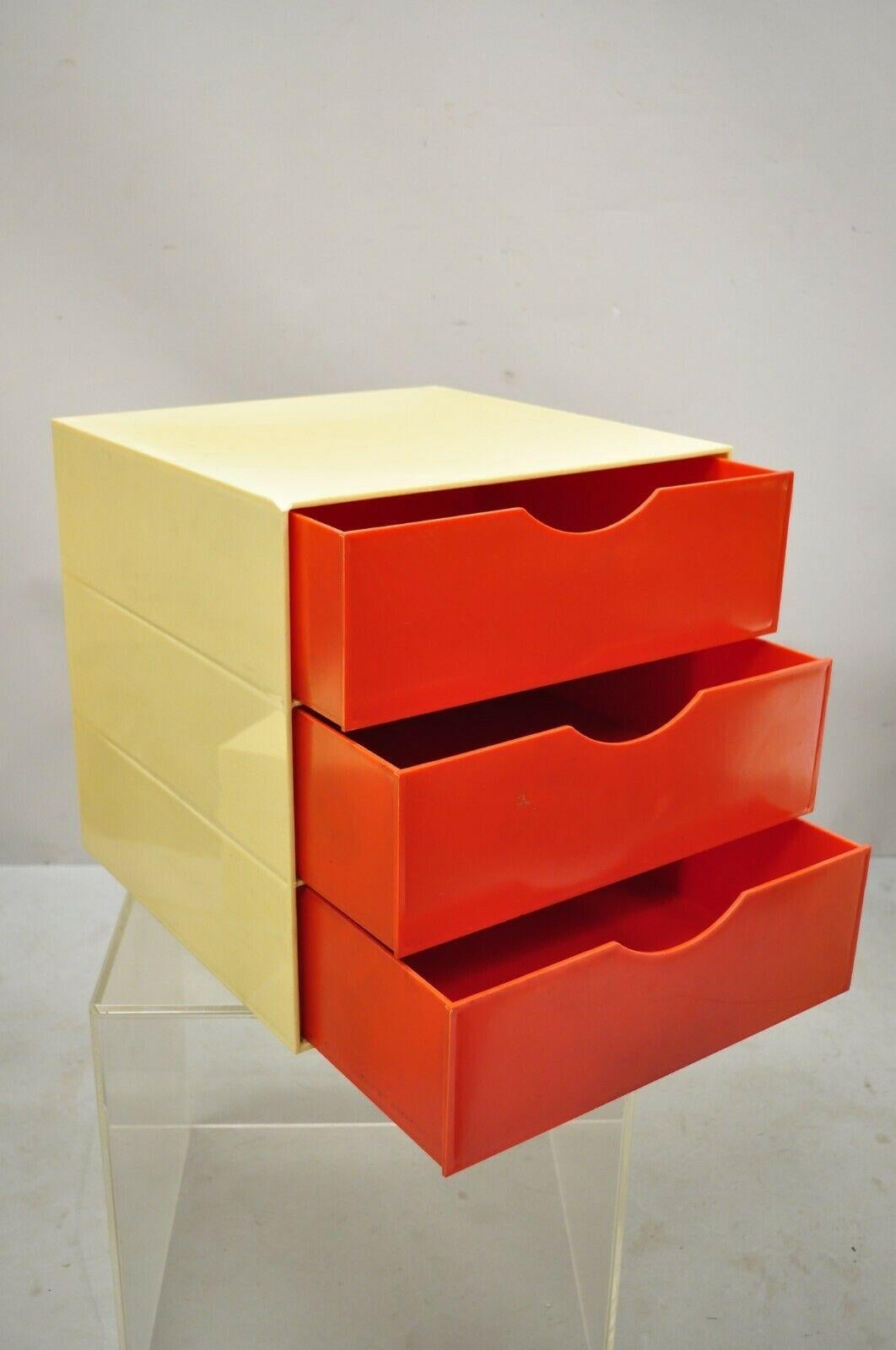 Mid-Century Modern Vintage Joe Colombo Palaset Style Plastic Red 3 Drawer Cube 'B'