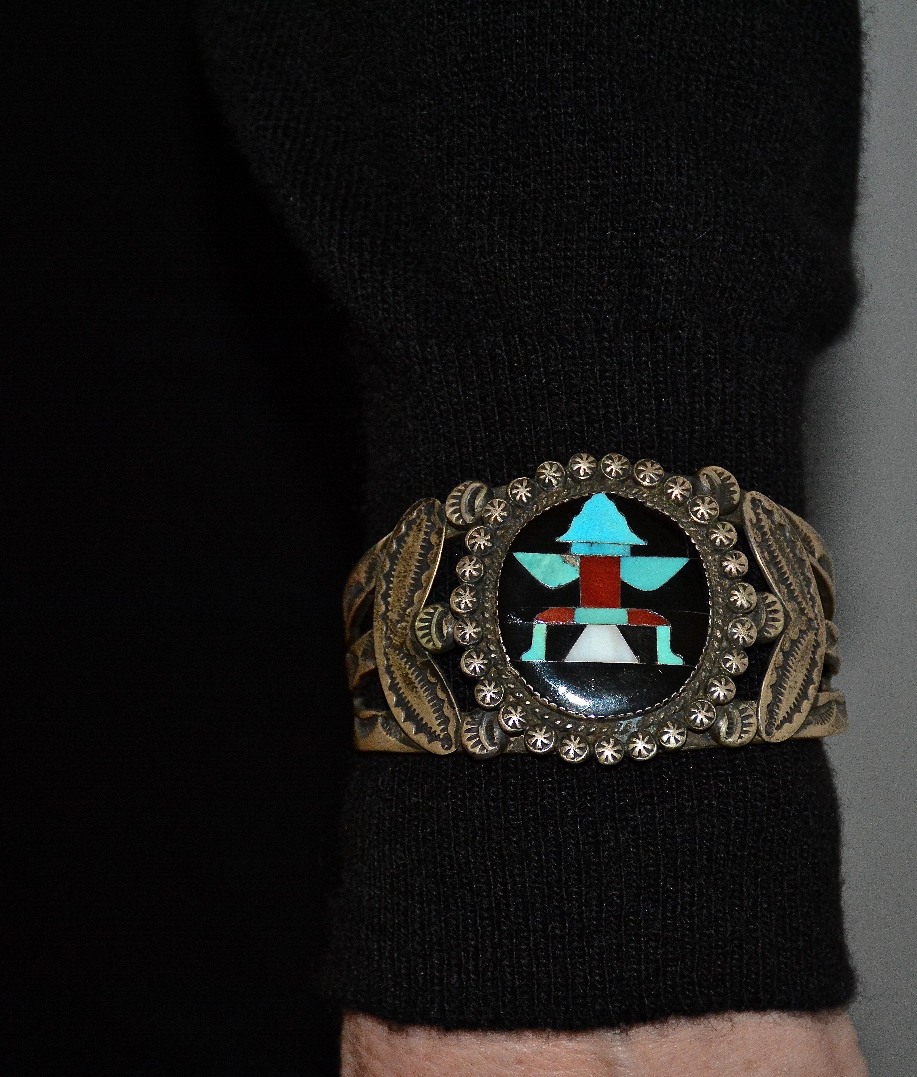 Vintage John Gordon Leak Sterling Silver Inlaid Zuni Knife Wing Bracelet, 1938 For Sale 3