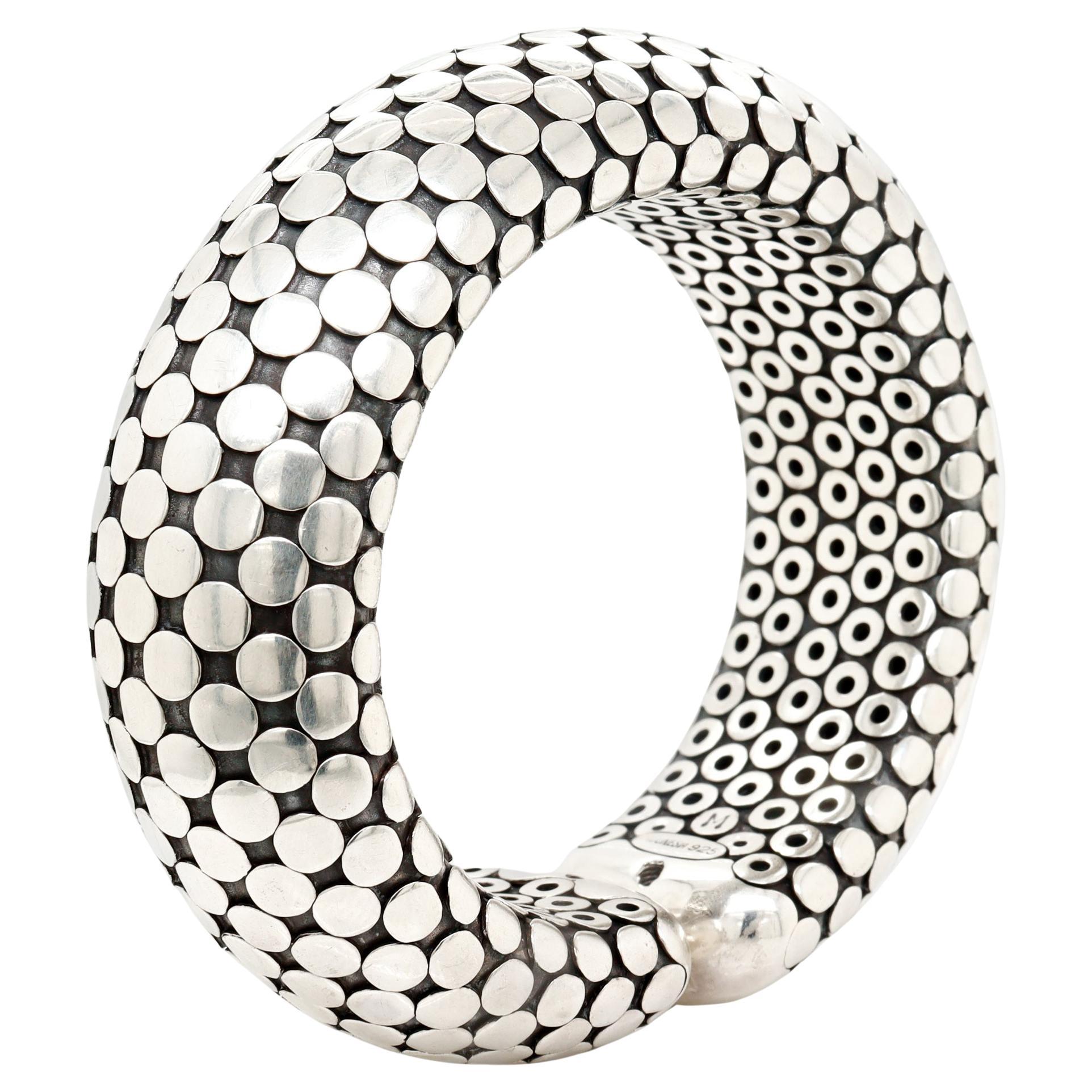 Bracelet manchette large et souple en argent sterling vintage John Hardy, motif « Dot »