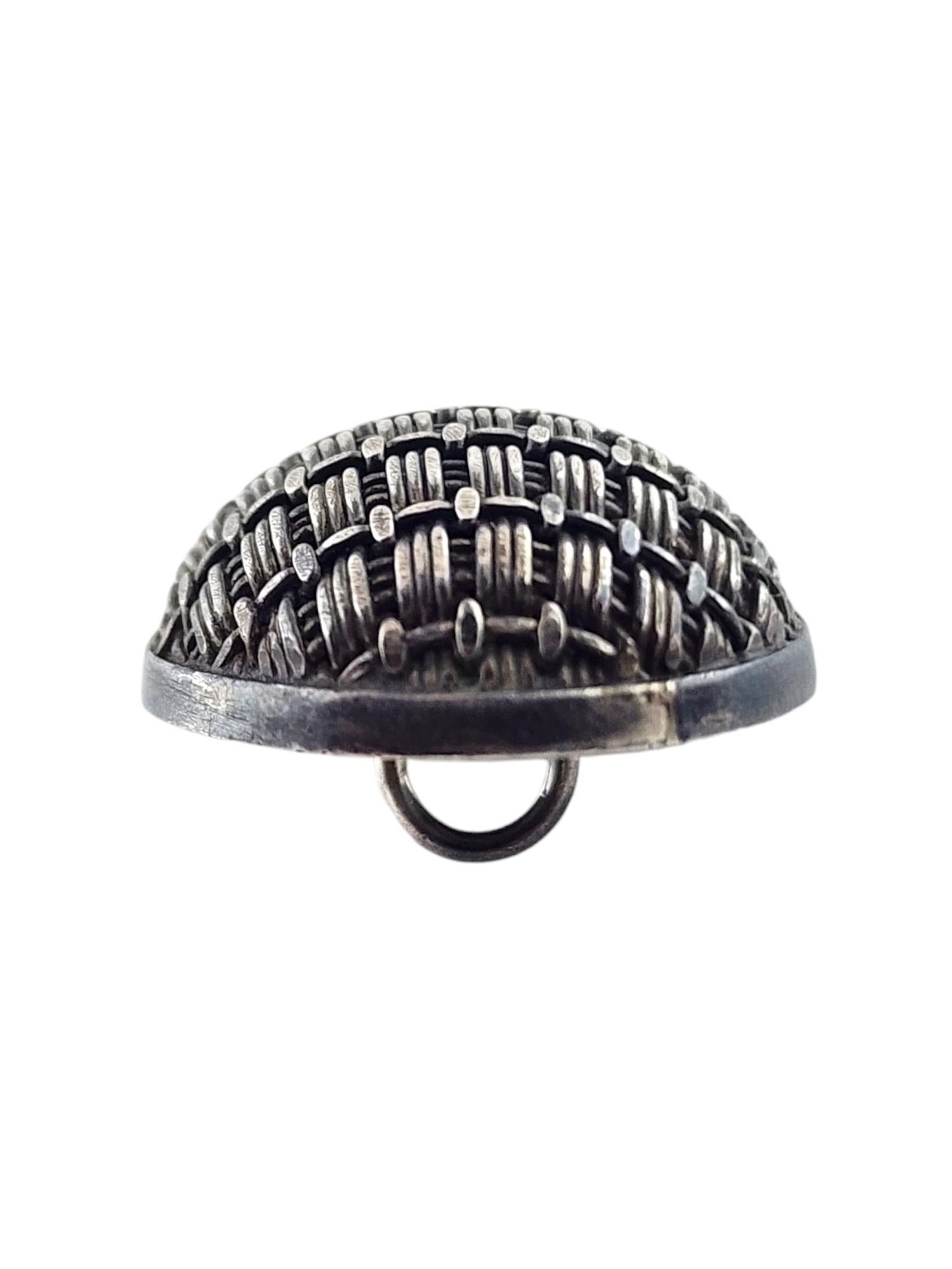Women's Vintage John Hardy Sterling Silver Set of 2 Basket Weave Buttons #19089 For Sale
