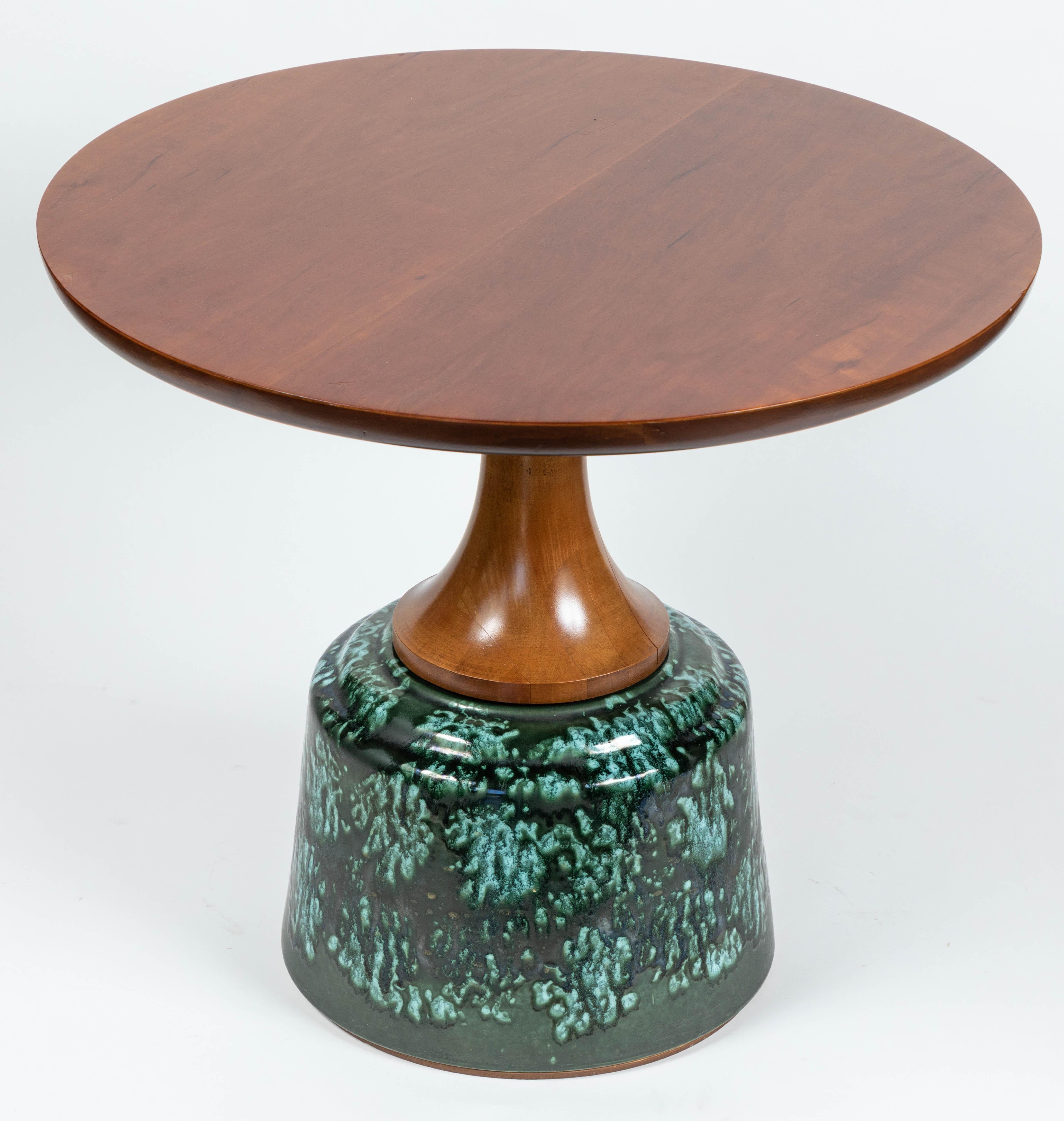 Vintage John Van Koert occasional table by Drexel / style of Dunbar Wormley Milo Baughman / walnut wood with beautiful green lava glazing on the ceramic base, circa 1957.