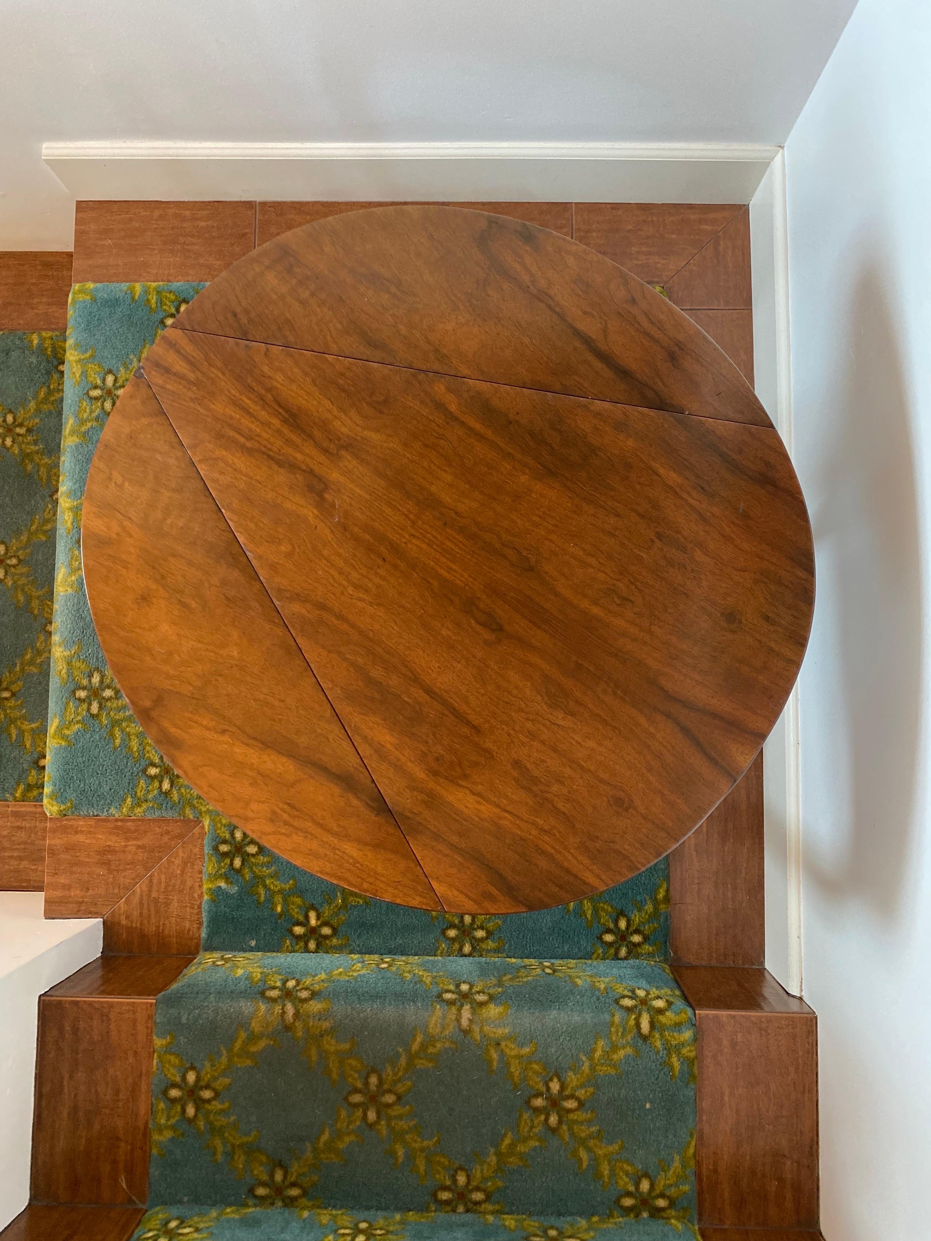 Mid-Century Modern Vintage John Widdicomb 2 Tier Drop Leaf Walnut Bookmatched Top Accent Table For Sale