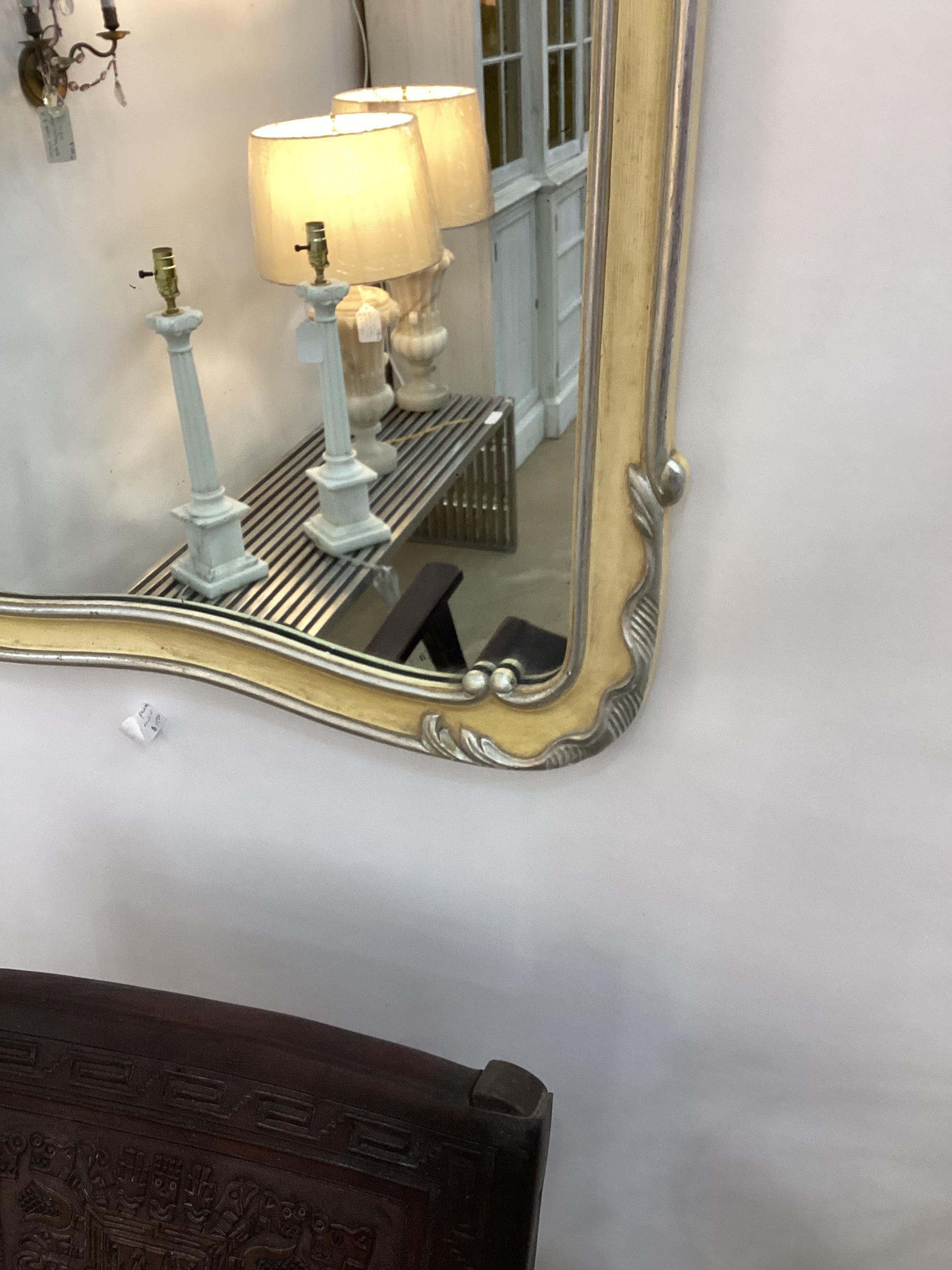 Vintage John Widdicomb French Style Silver Leaf and Painted Mirror  In Good Condition For Sale In Chapel Hill, NC