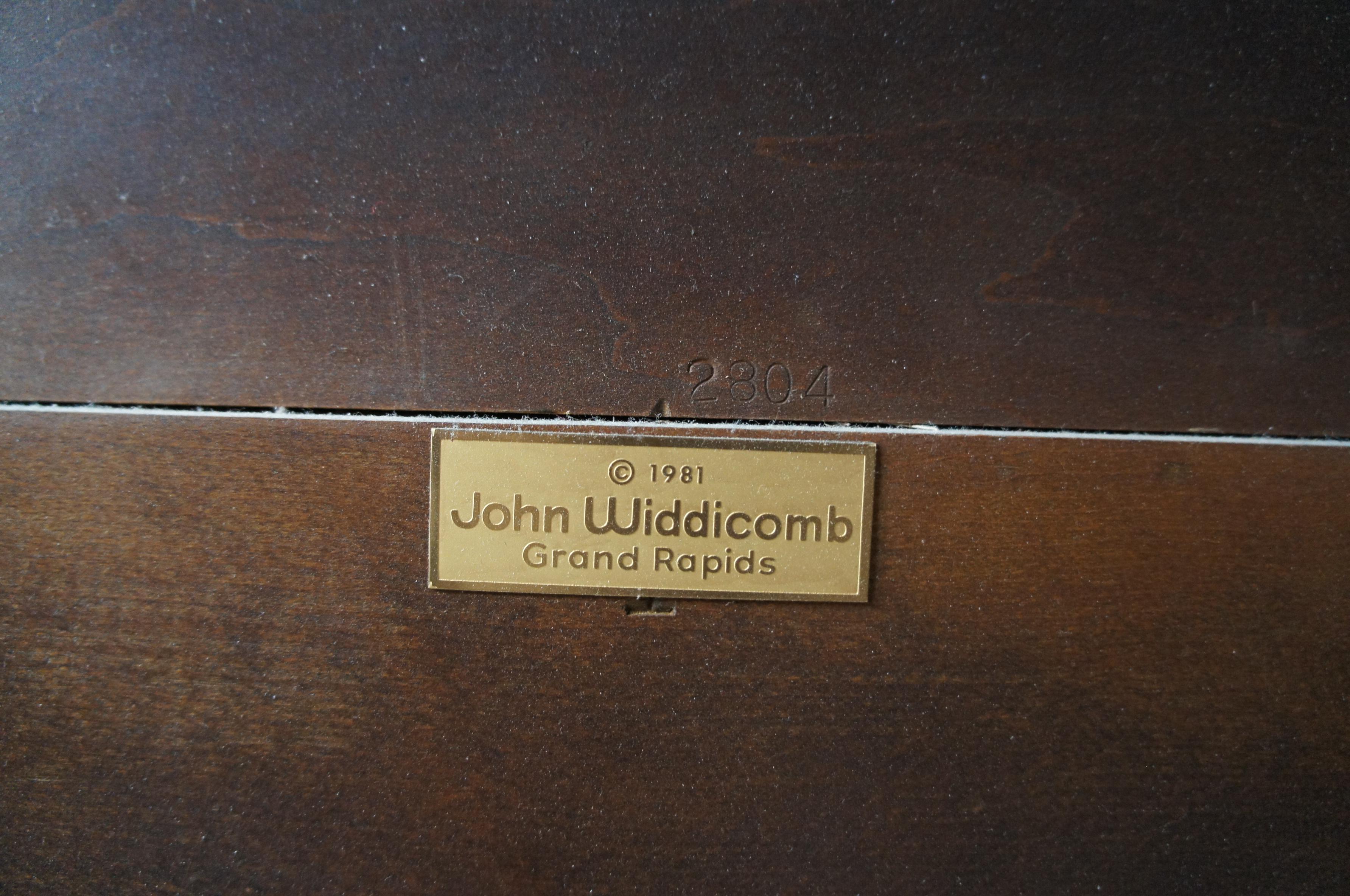 Vintage John Widdicomb French Walnut Venetian Queen Bed Headboard Louis XV 5