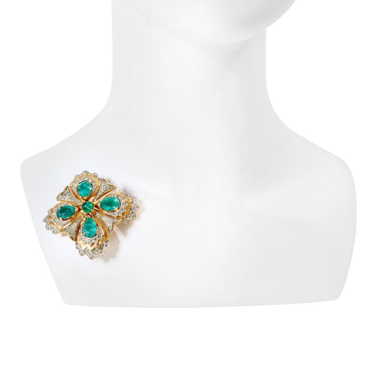 Vintage Jomaz Diamante with Emerald Green on Gold Brooch Circa 1960s. Can be worn in a square shape or in a diamond shape. Classic and beautiful and looks like the real deal.  Can be worn on a black cord.  Please ask me for one and I will be happy