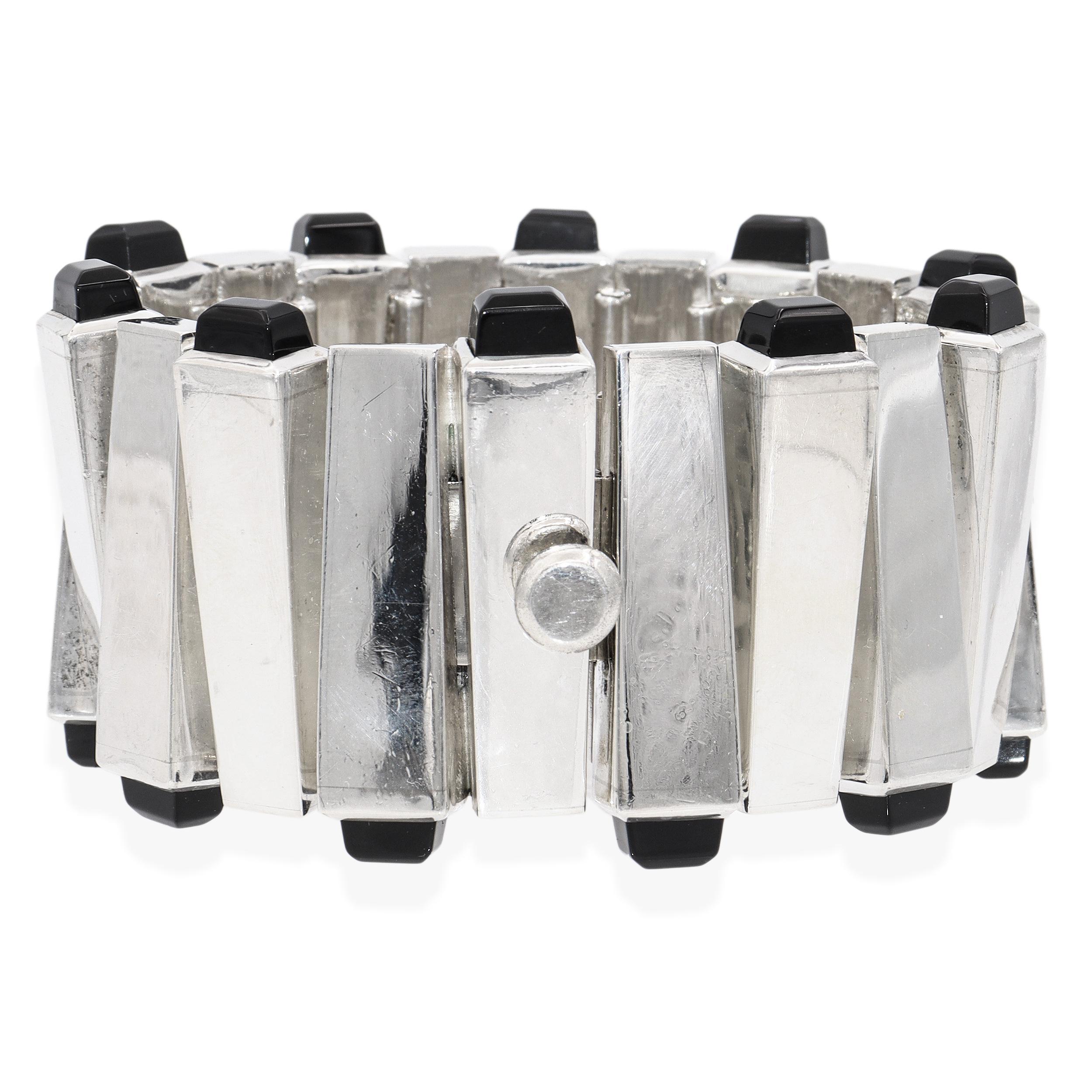 Vintage Jondell Mexican Sterling Silver Black Onyx Modernist Wide Link Armband (Cabochon) im Angebot