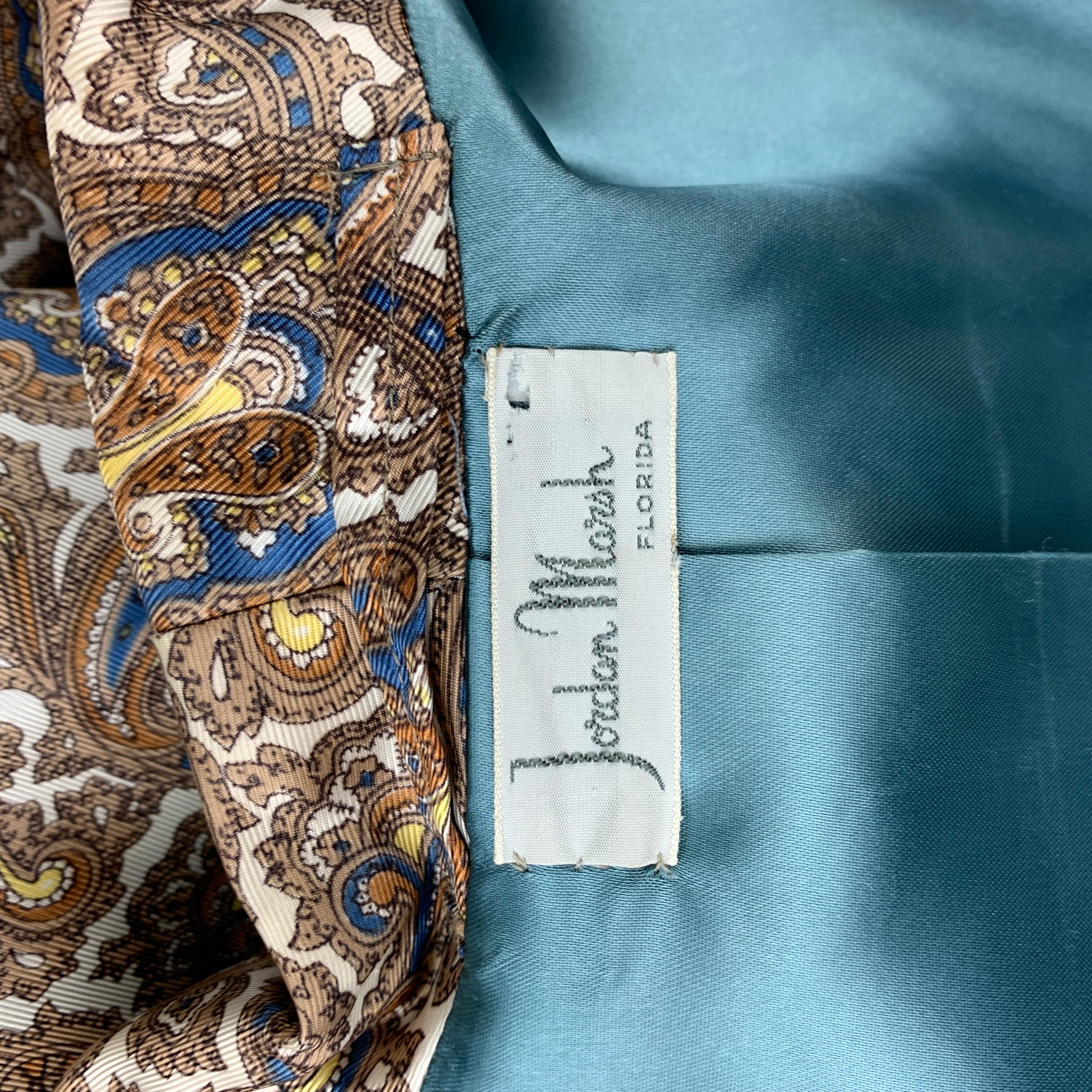 Men's Vintage JORDAN MARSH Size M Taupe & White Paisley Silk Belted Robe