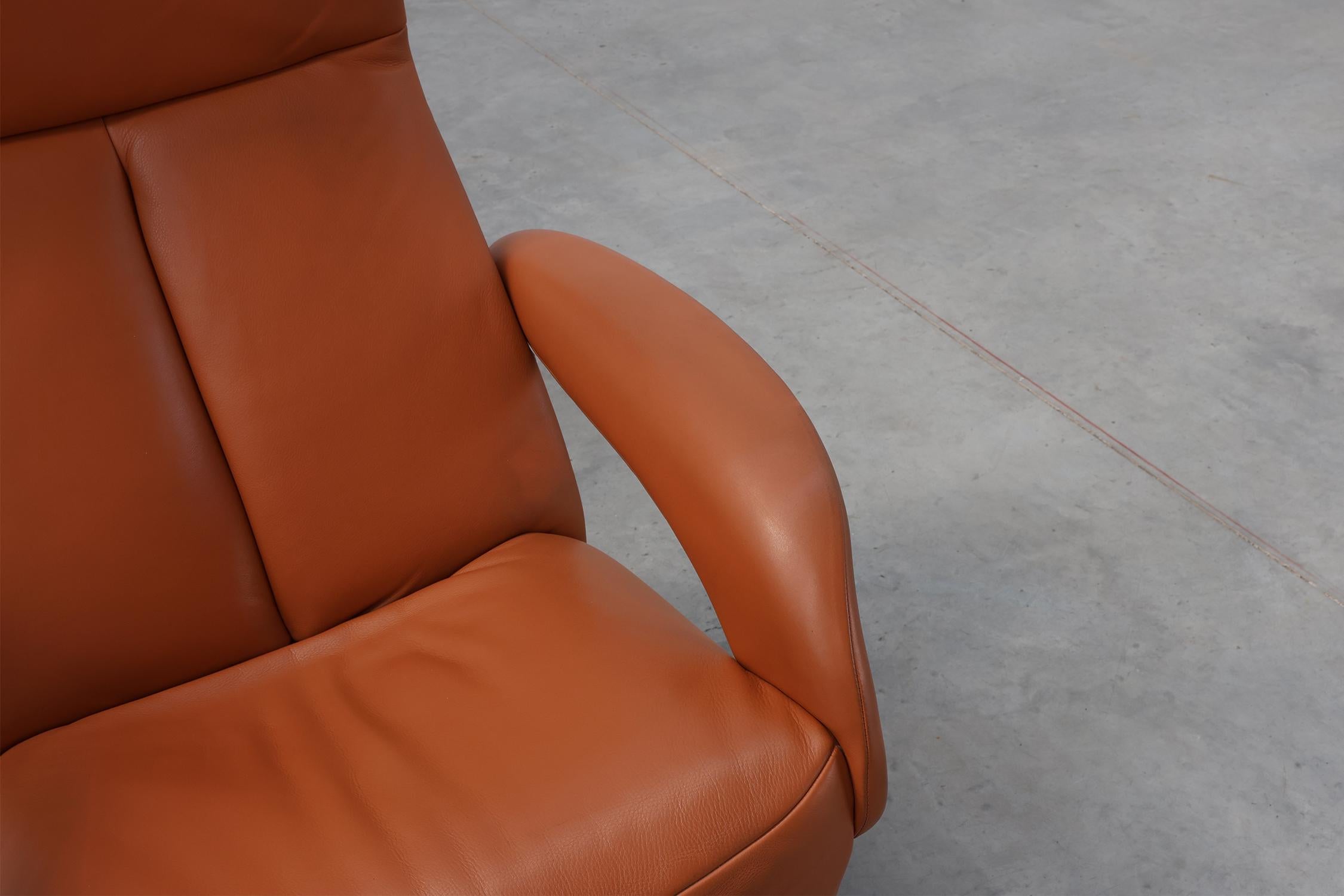 Poltrona relax JORI Symphony d'epoca in pelle color mattone 6