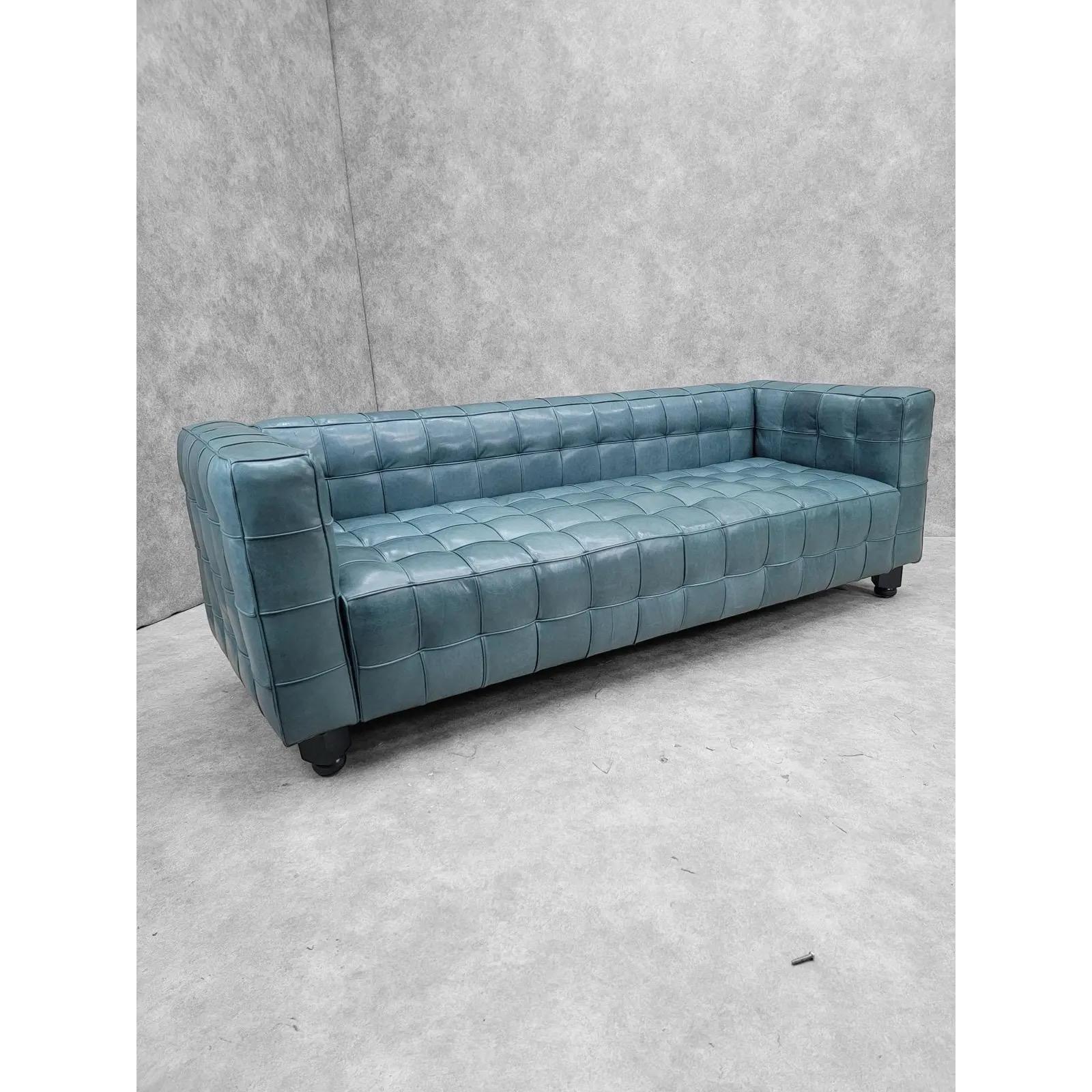 Vintage Josef Hoffmann Style Italian Kubus Sofa, neu gepolstert in Leder (Postmoderne) im Angebot