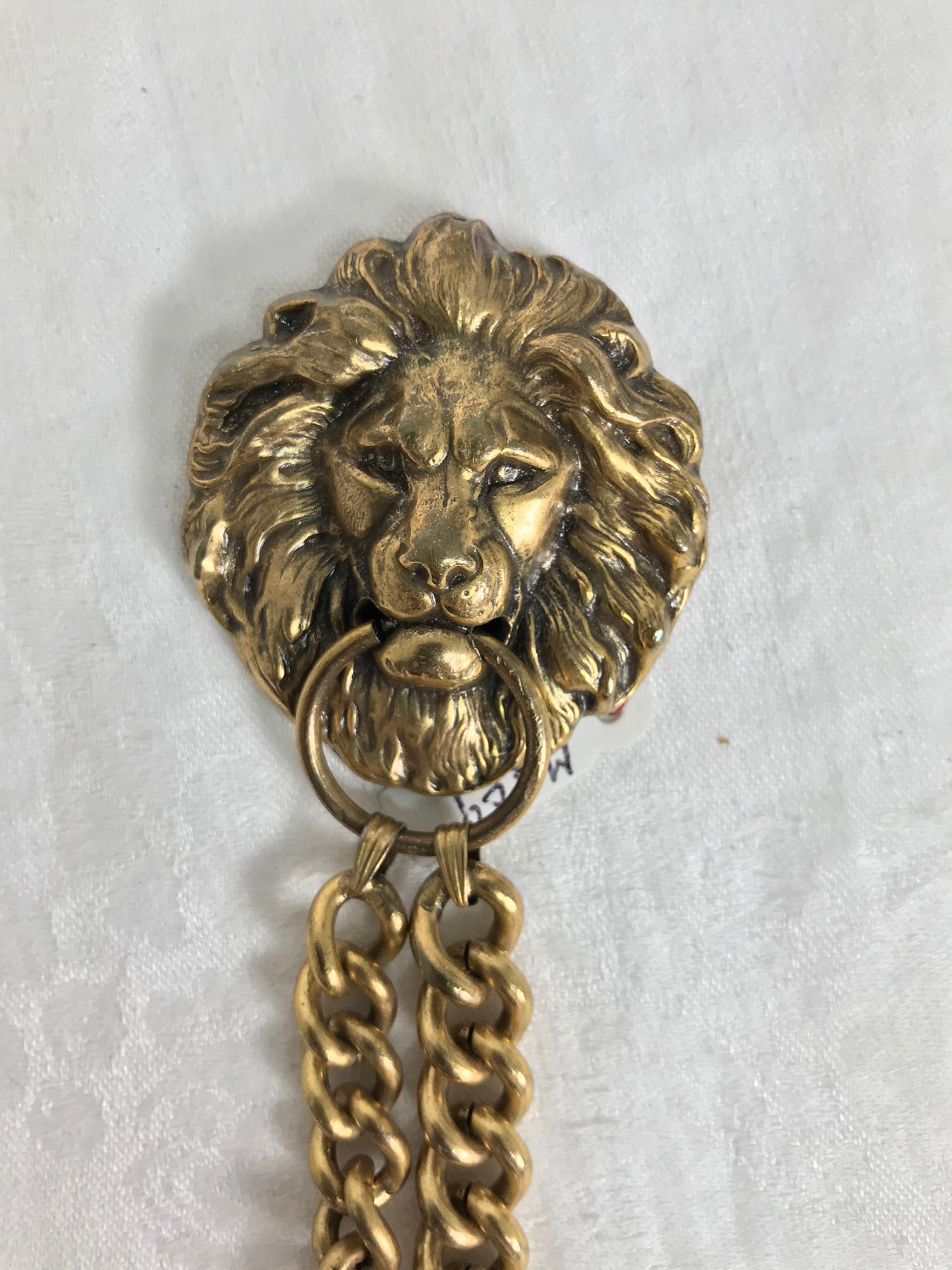 Vintage Joseff of Hollywood Golden Lion Head dagger Brooch 1940s In Good Condition In West Palm Beach, FL