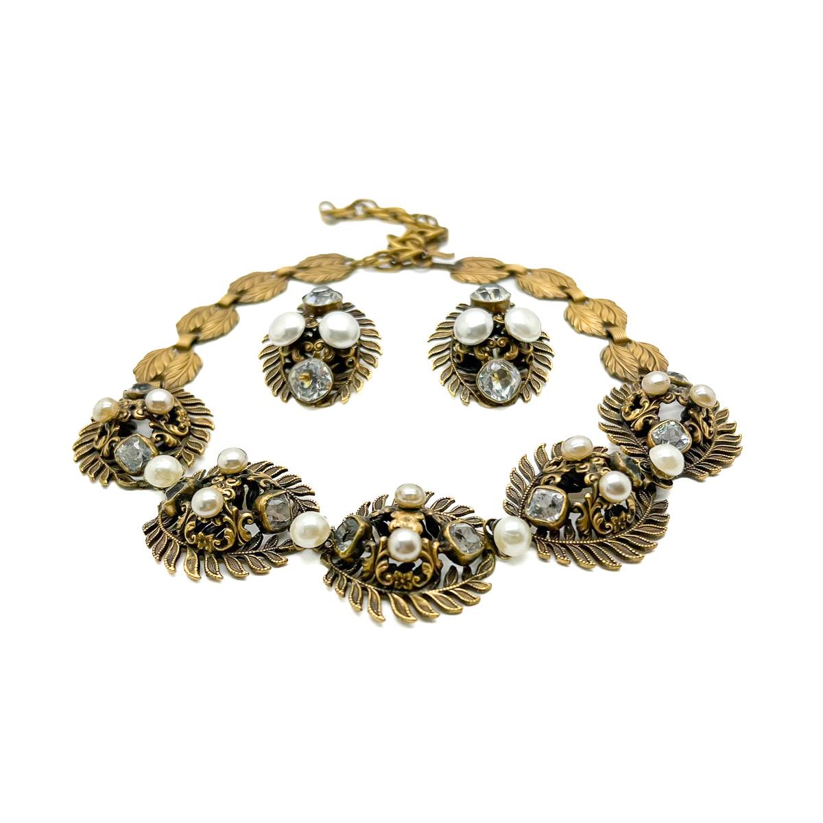 Joseff of Hollywood Perle e Paste Demi Parure vintage degli anni '40 in vendita 3