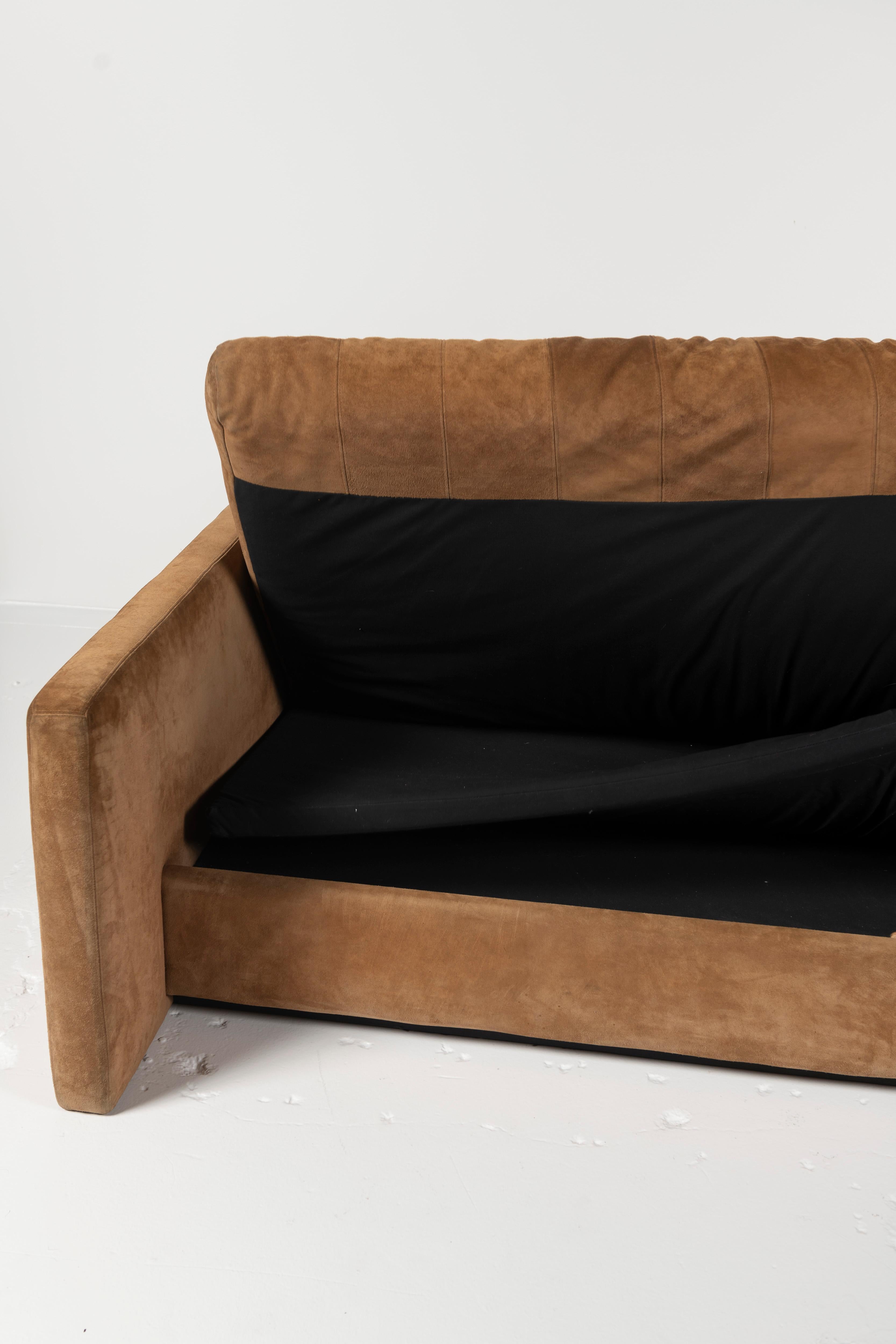 Vintage Joseph D'Urso for Knoll Sofa in Nubuck 2
