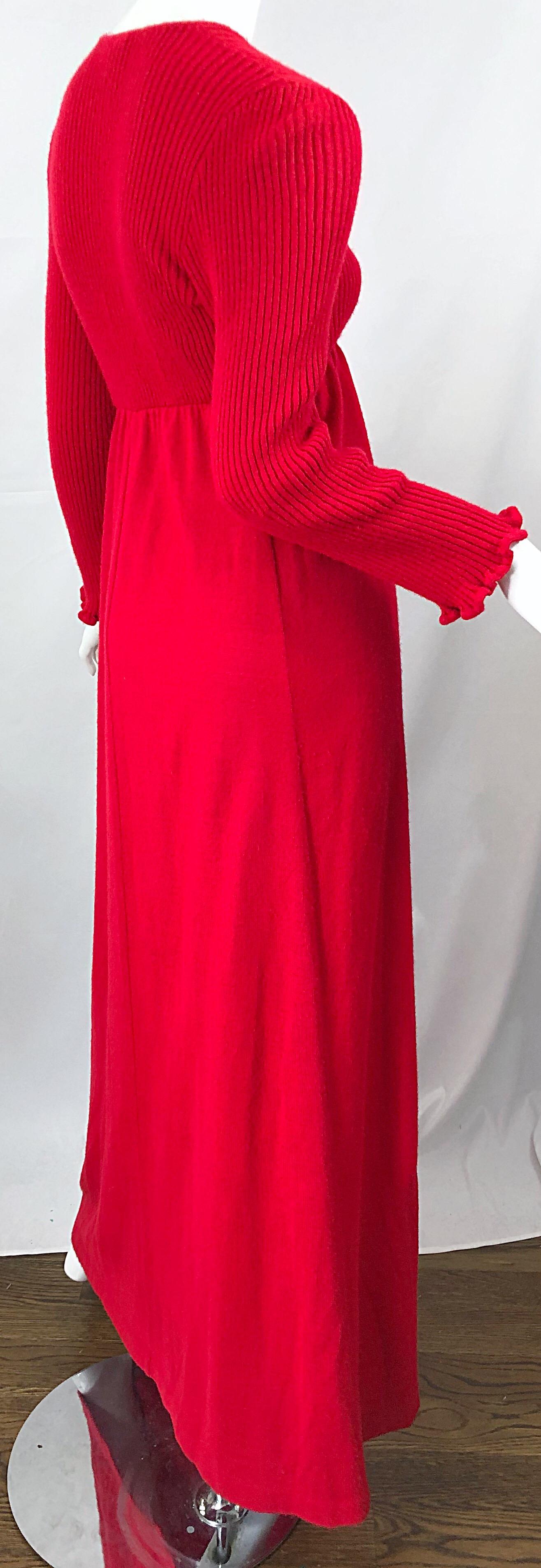 Vintage Joseph Magnin 1970s Lipstick Red Long Sleeve Wool 70s Sweater Maxi Dress In Excellent Condition For Sale In San Diego, CA