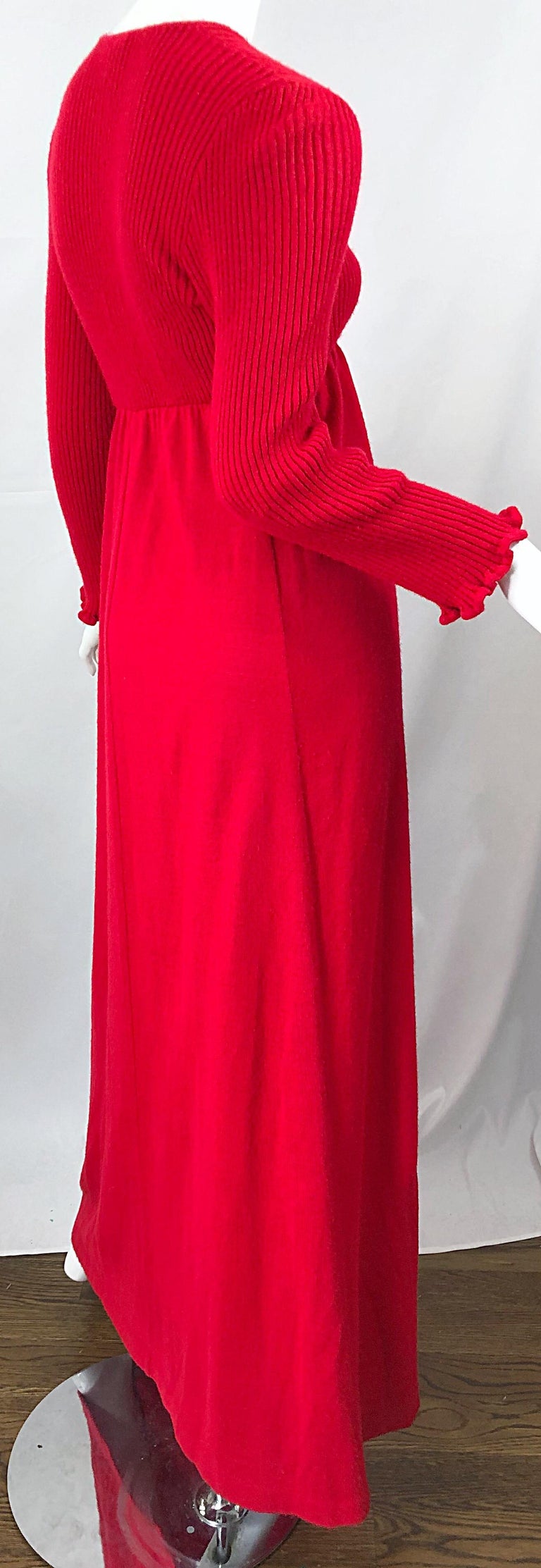 maxi velvet wrap dress A-Line Maxi Velvet Satin Mother of the Bride Dresses COCOMELODY CM0409, Black main image 0