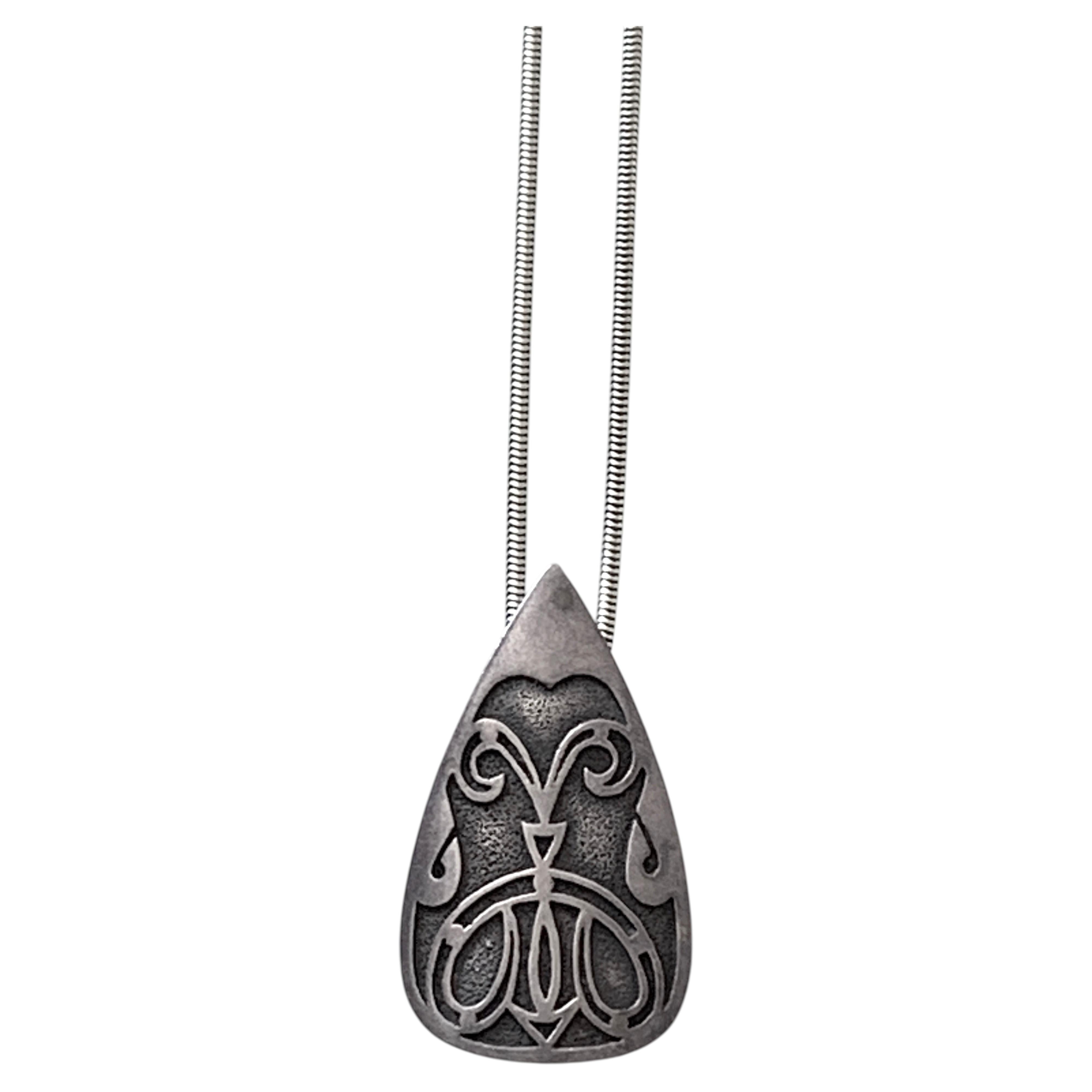 Vintage Joyce Spiro Solid Sterling Silver Open-Work Indonesian Shield Necklace For Sale