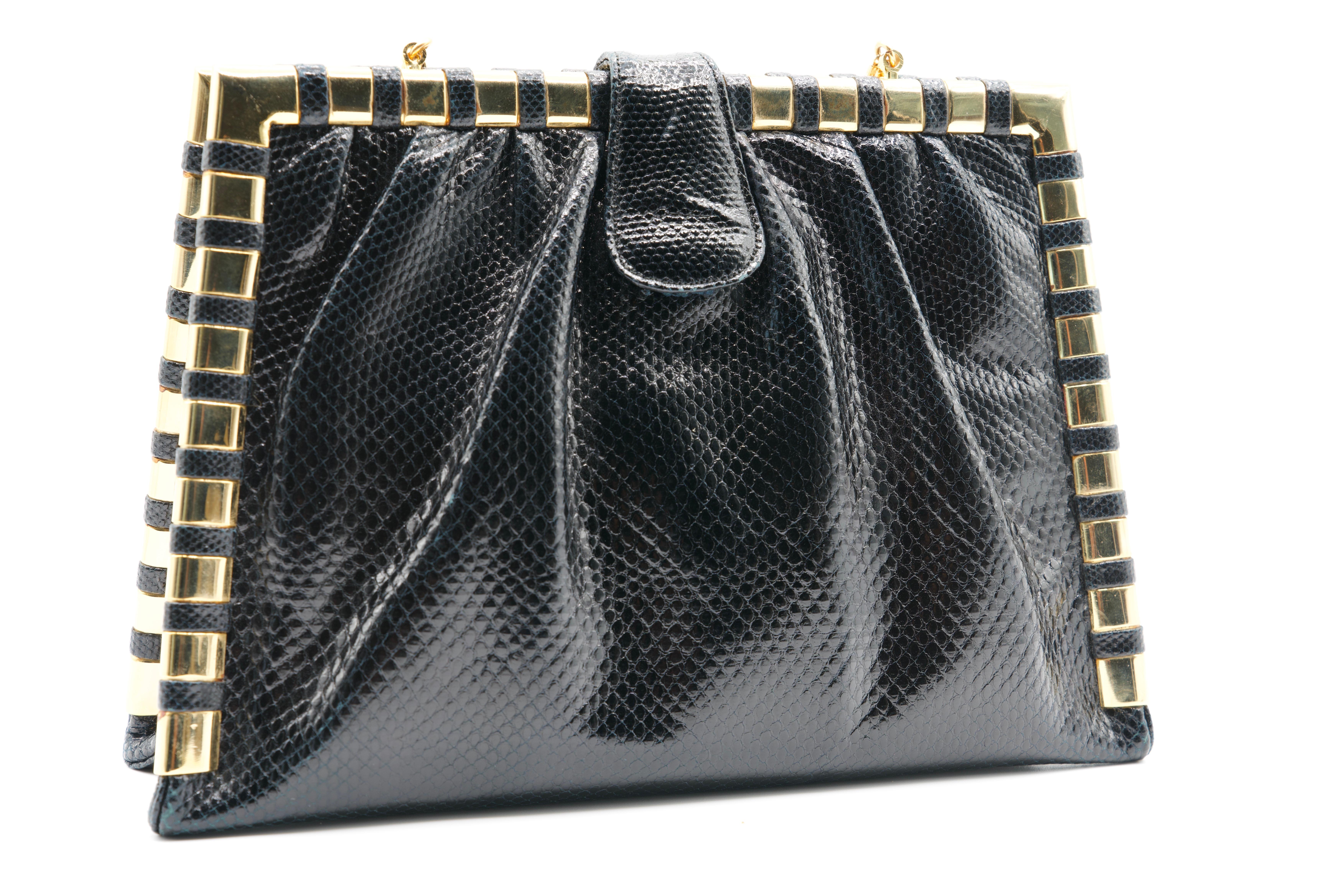 Bolso vintage Judith Karung negro herrajes dorados en venta 3