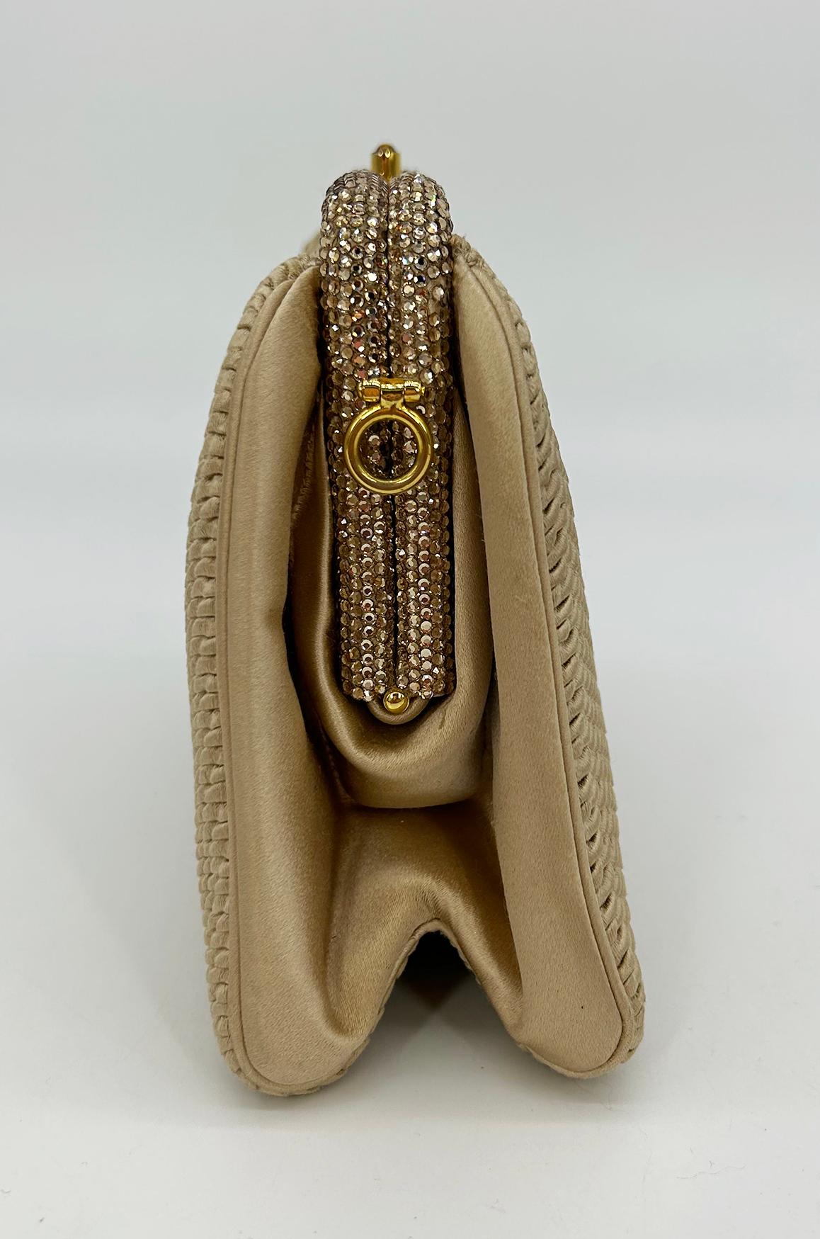 Women's Vintage Judith Leiber Beige Pleated Silk Swarovski Crystal Top Clutch c1980s For Sale