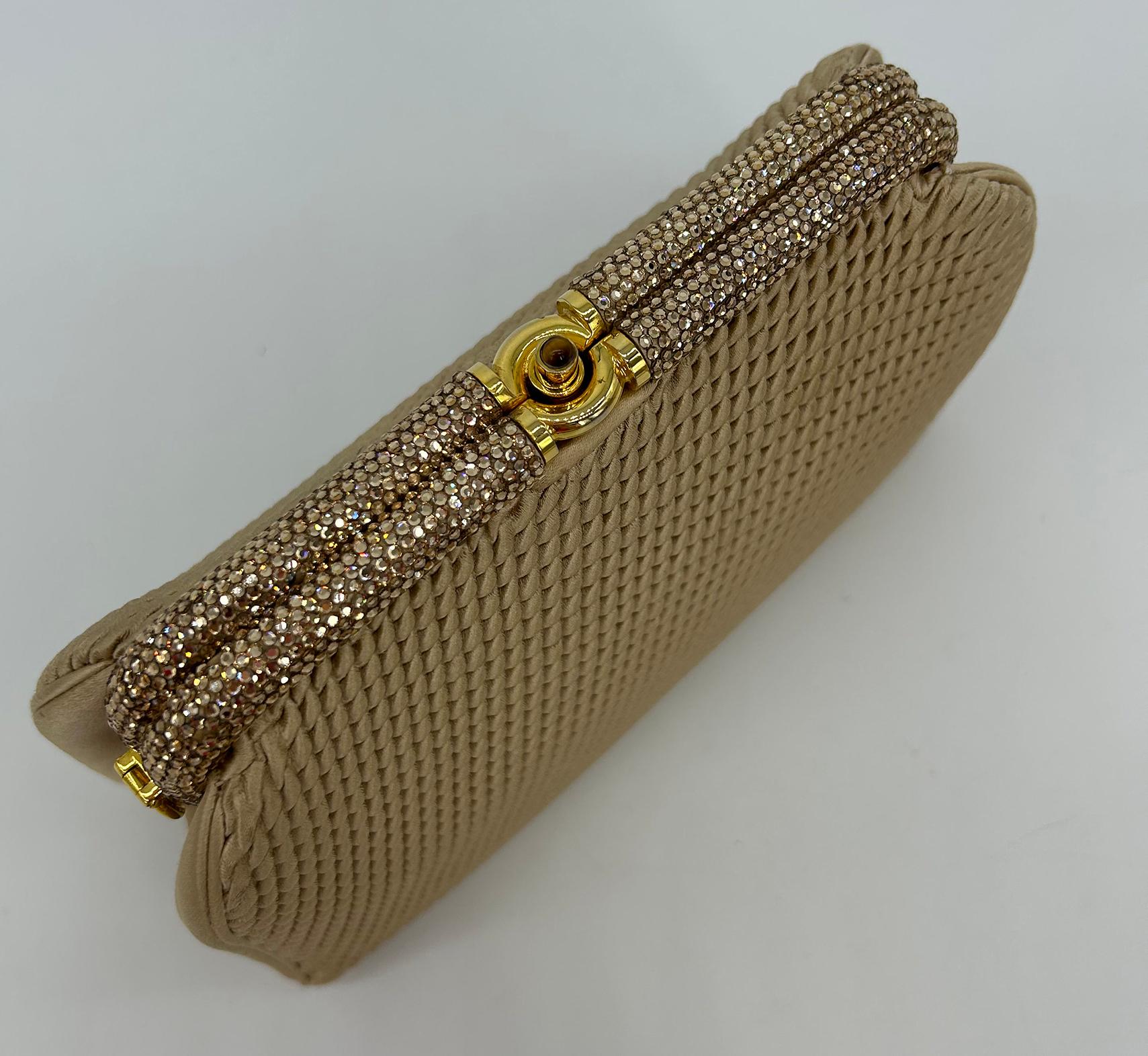 Vintage Judith Leiber Beige Pleated Silk Swarovski Crystal Top Clutch c1980s For Sale 2