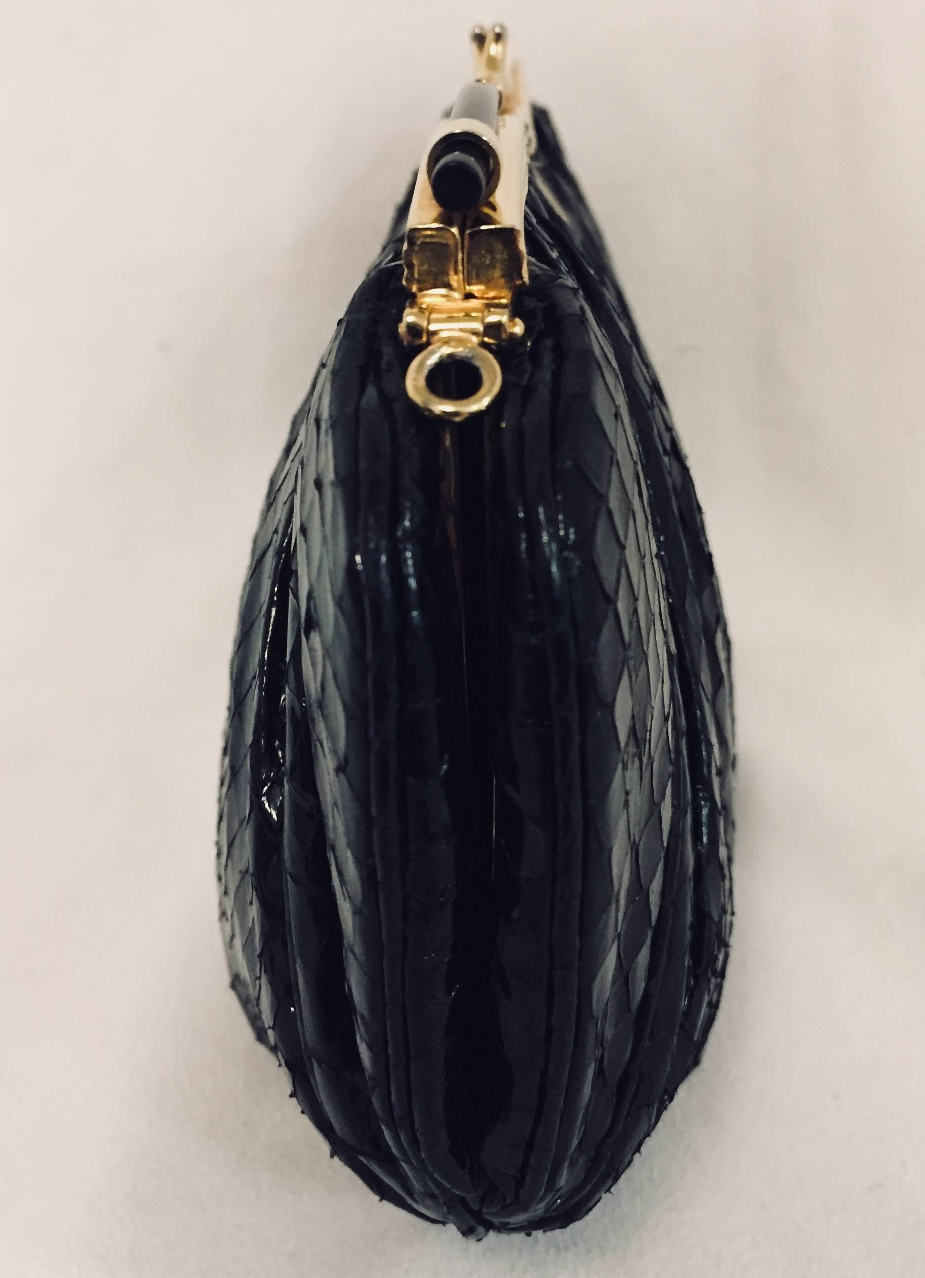 Vintage Judith Leiber Black Gathered Python Convertible Clutch   In Excellent Condition In Palm Beach, FL